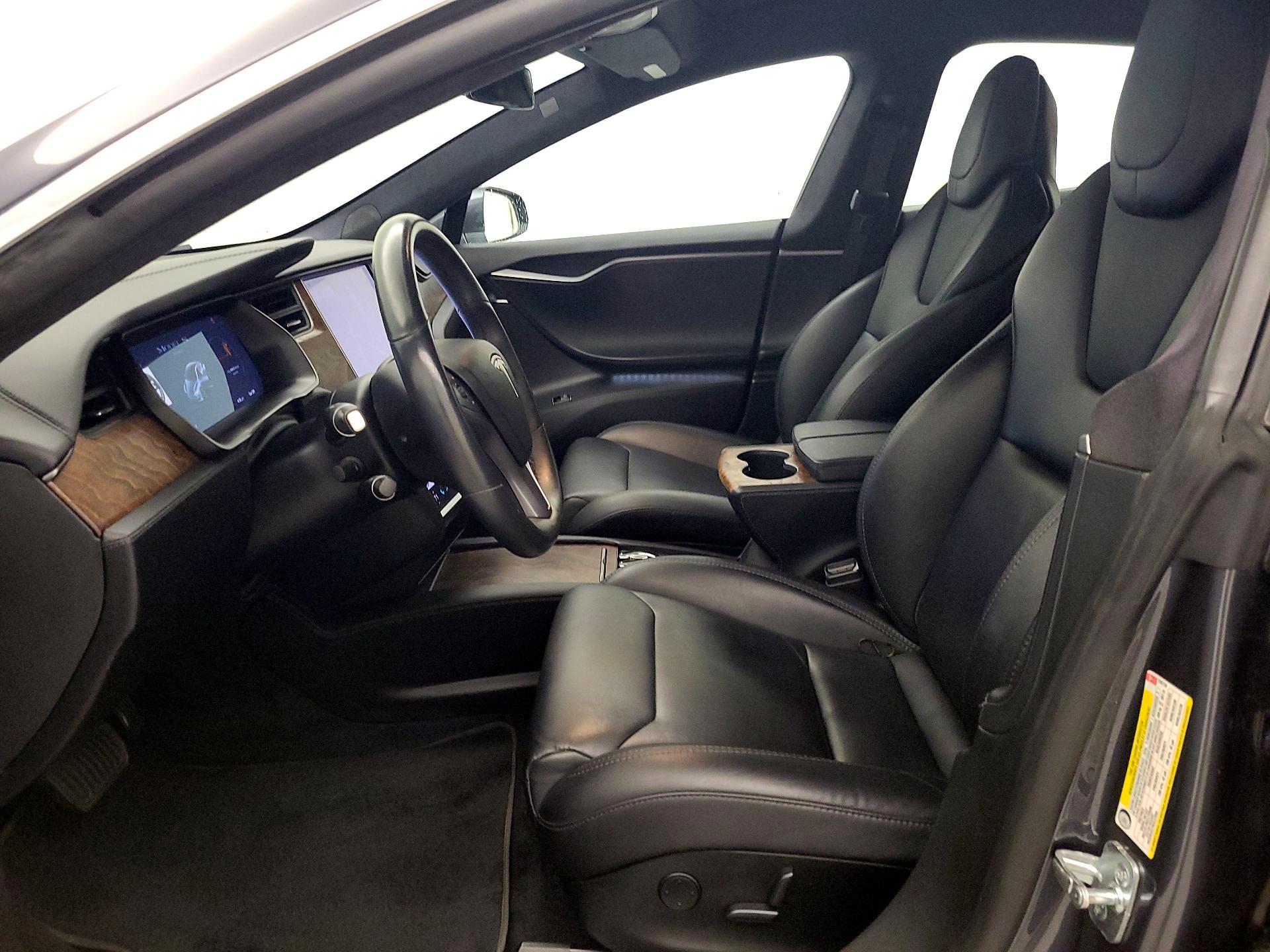 Thumbnail: 2019 Tesla Model S - 11