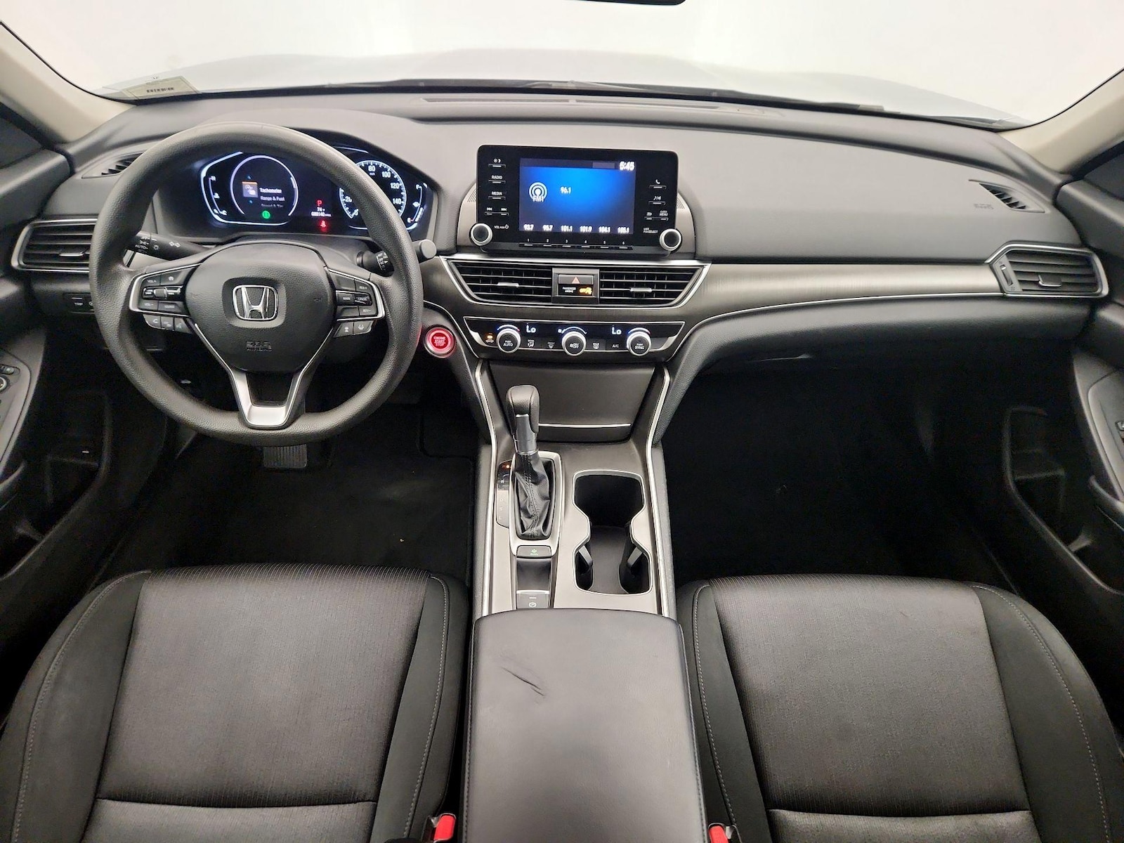 2018 Honda Accord LX - Photo 10