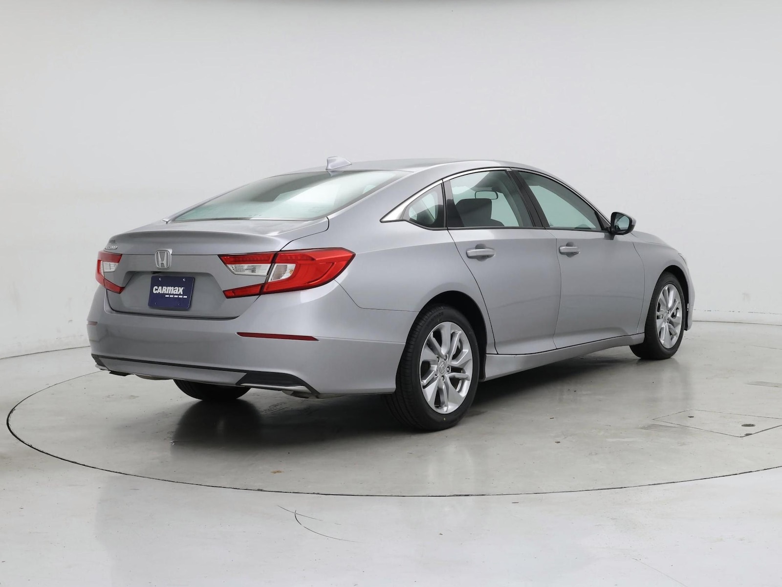 2018 Honda Accord LX - Photo 9