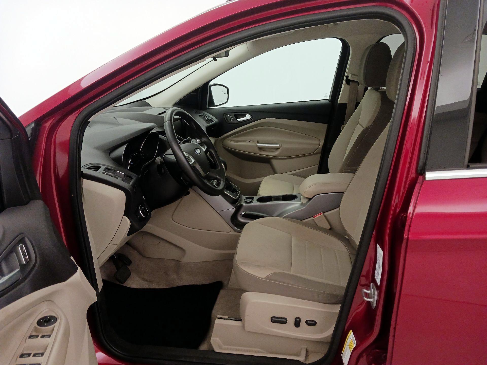 Thumbnail: 2014 Ford Escape - 11
