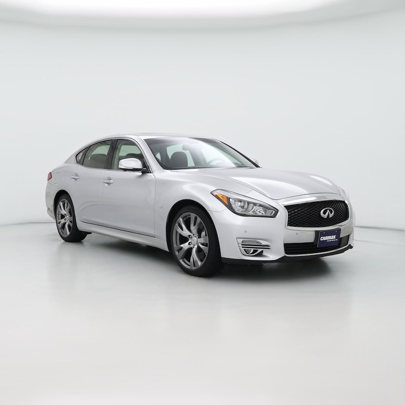 2016 Infiniti Q70