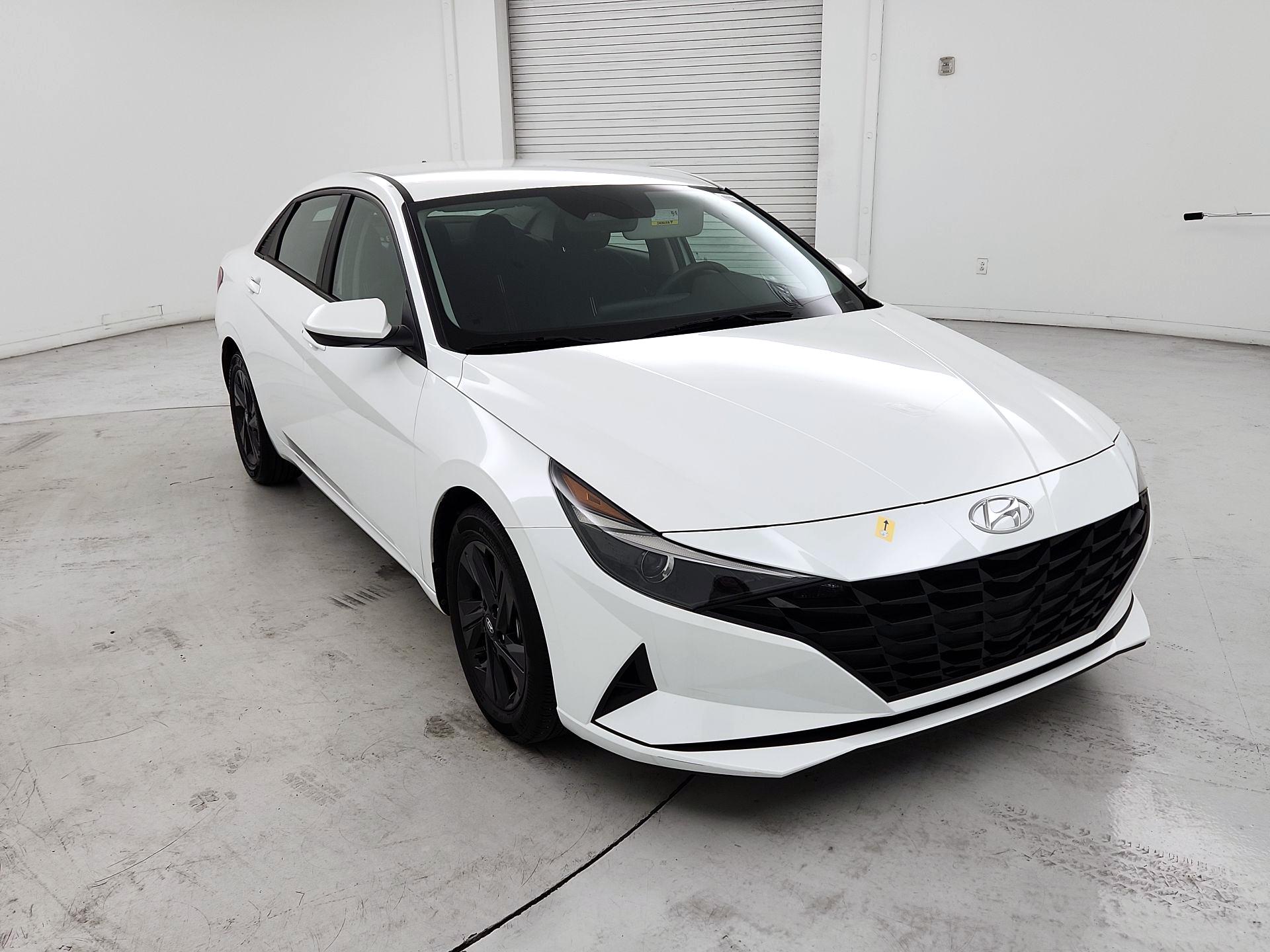 Thumbnail: 2023 Hyundai Elantra - 1