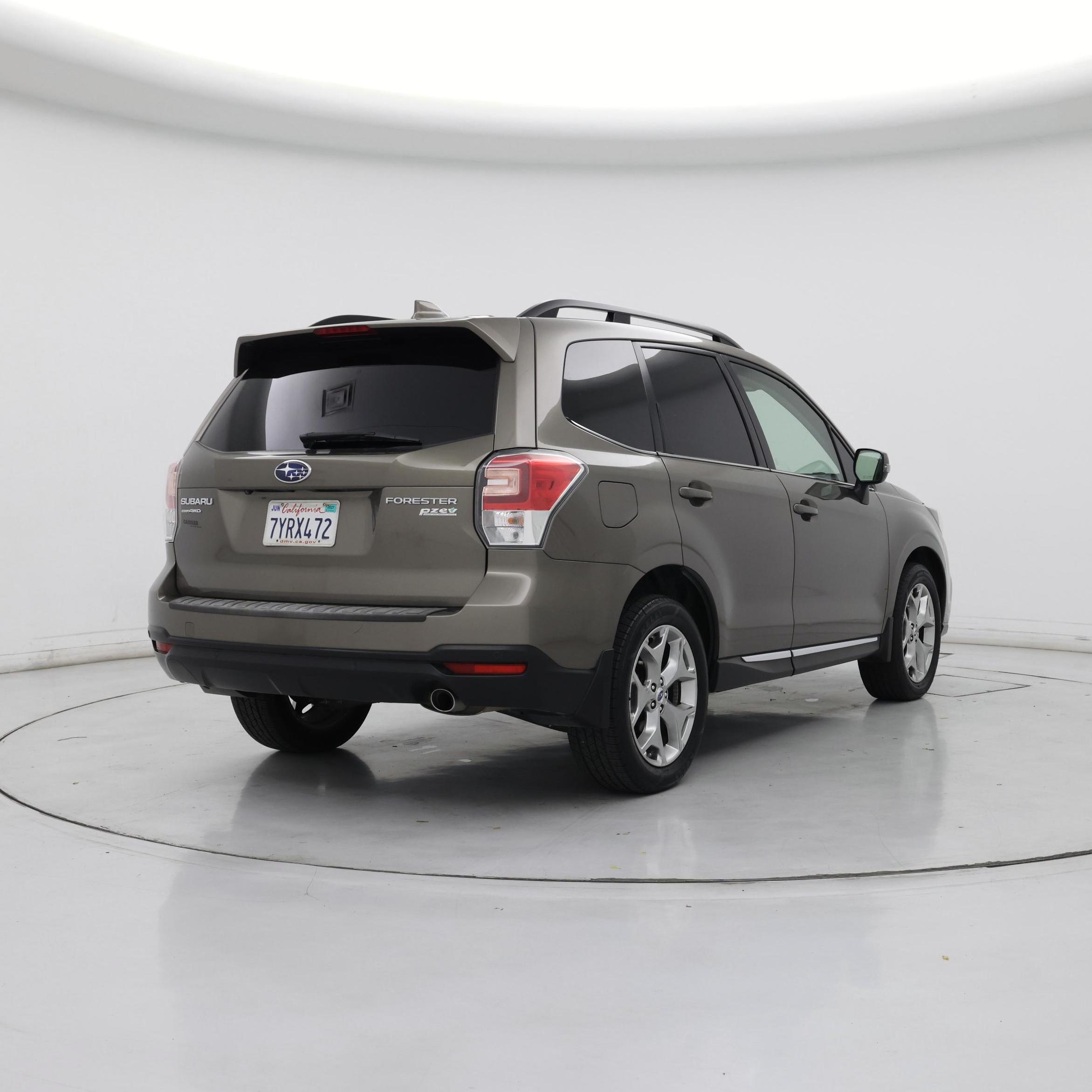 Thumbnail: 2017 Subaru Forester - 8