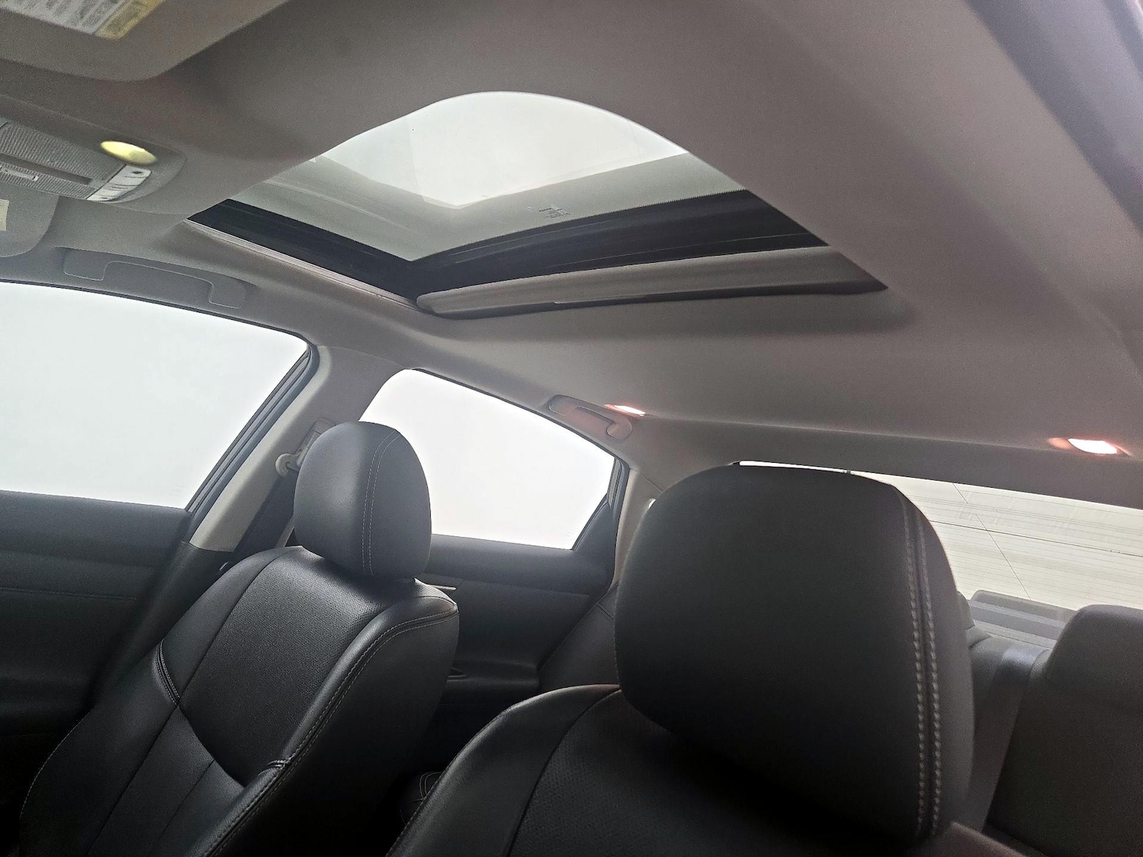 2017 Nissan Altima SL - Photo 21