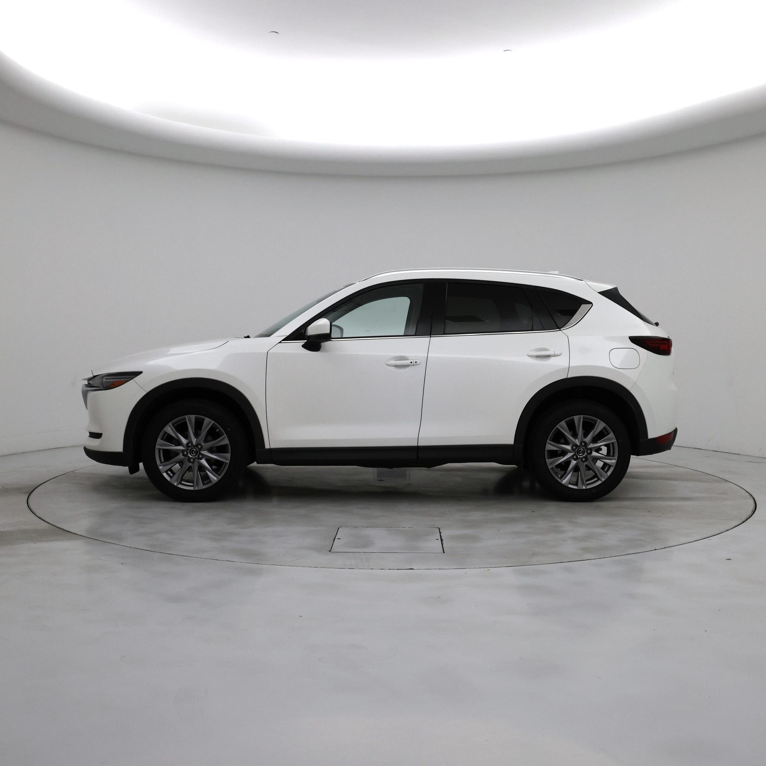 Thumbnail: 2019 Mazda CX-5 - 3