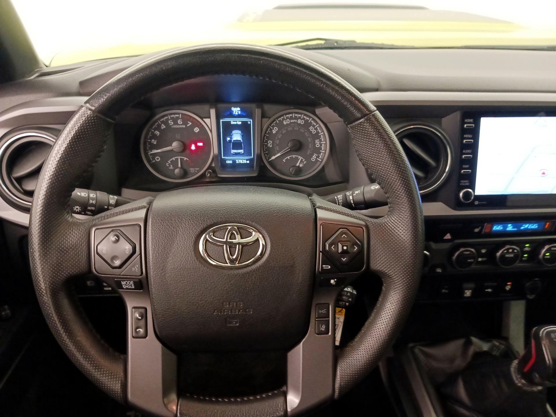 Thumbnail: 2022 Toyota Tacoma - 10