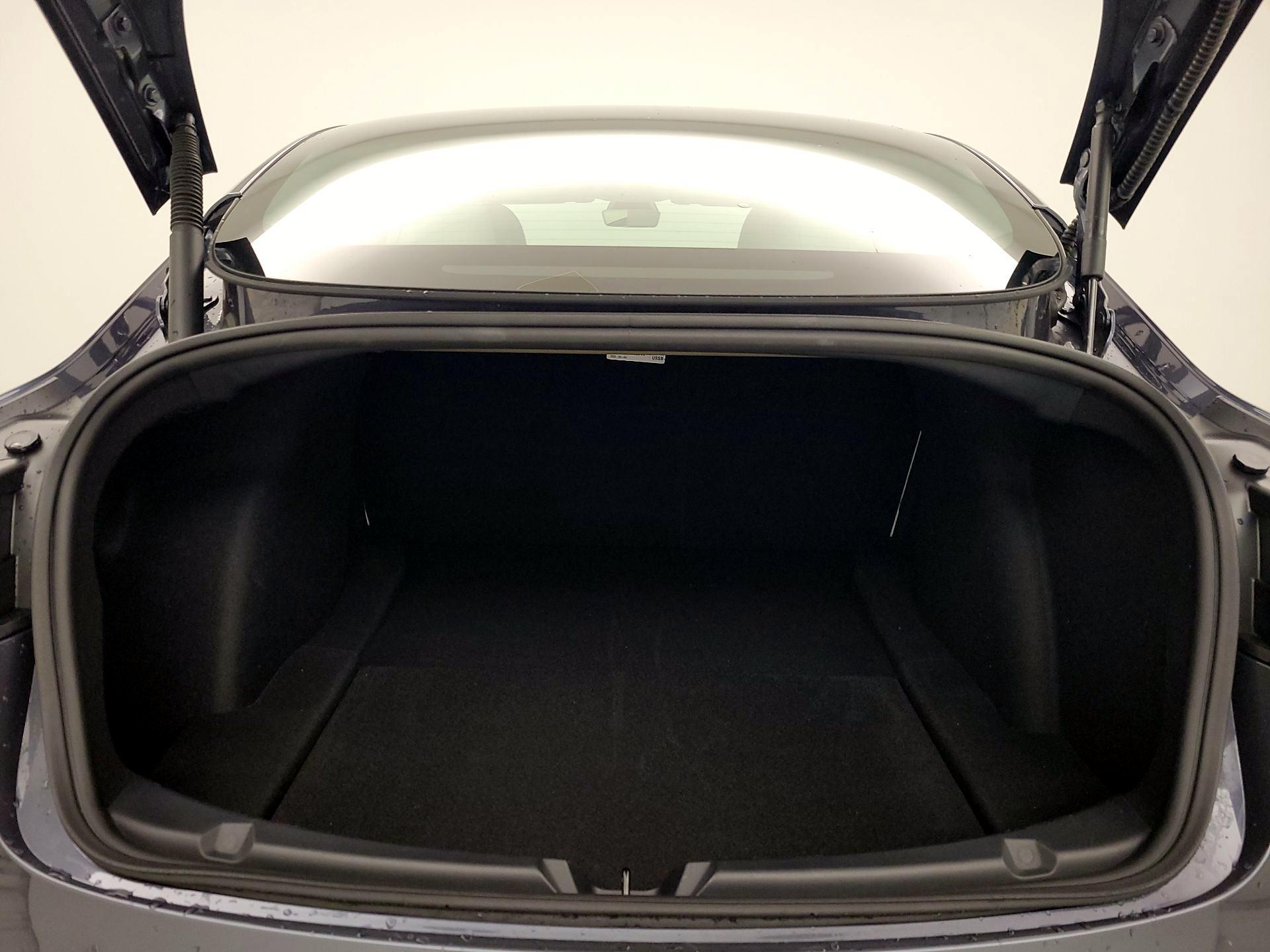 Thumbnail: 2025 Tesla Model 3 - 18