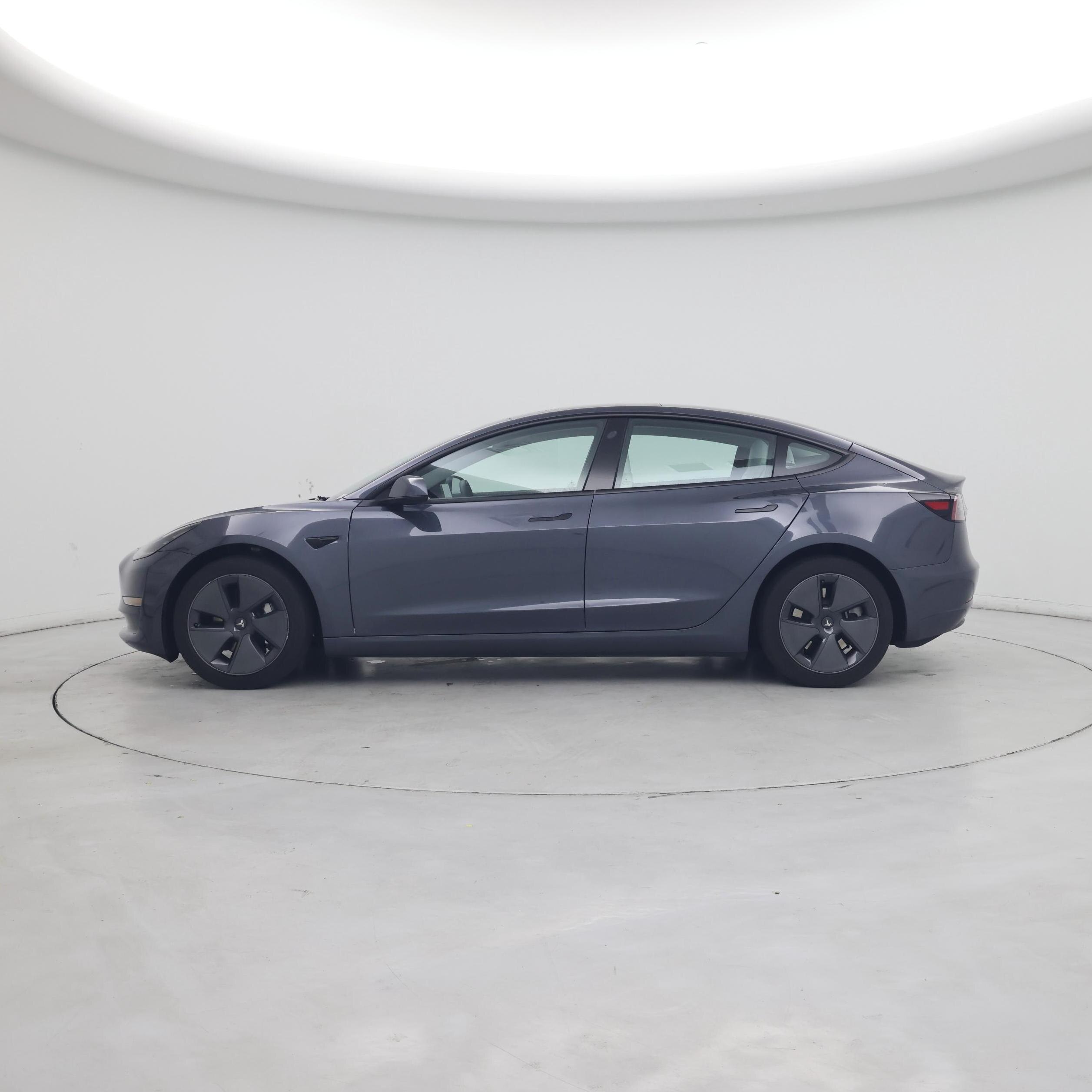 Thumbnail: 2025 Tesla Model 3 - 3