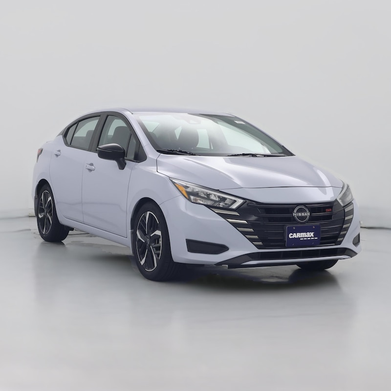2024 Nissan Versa SR