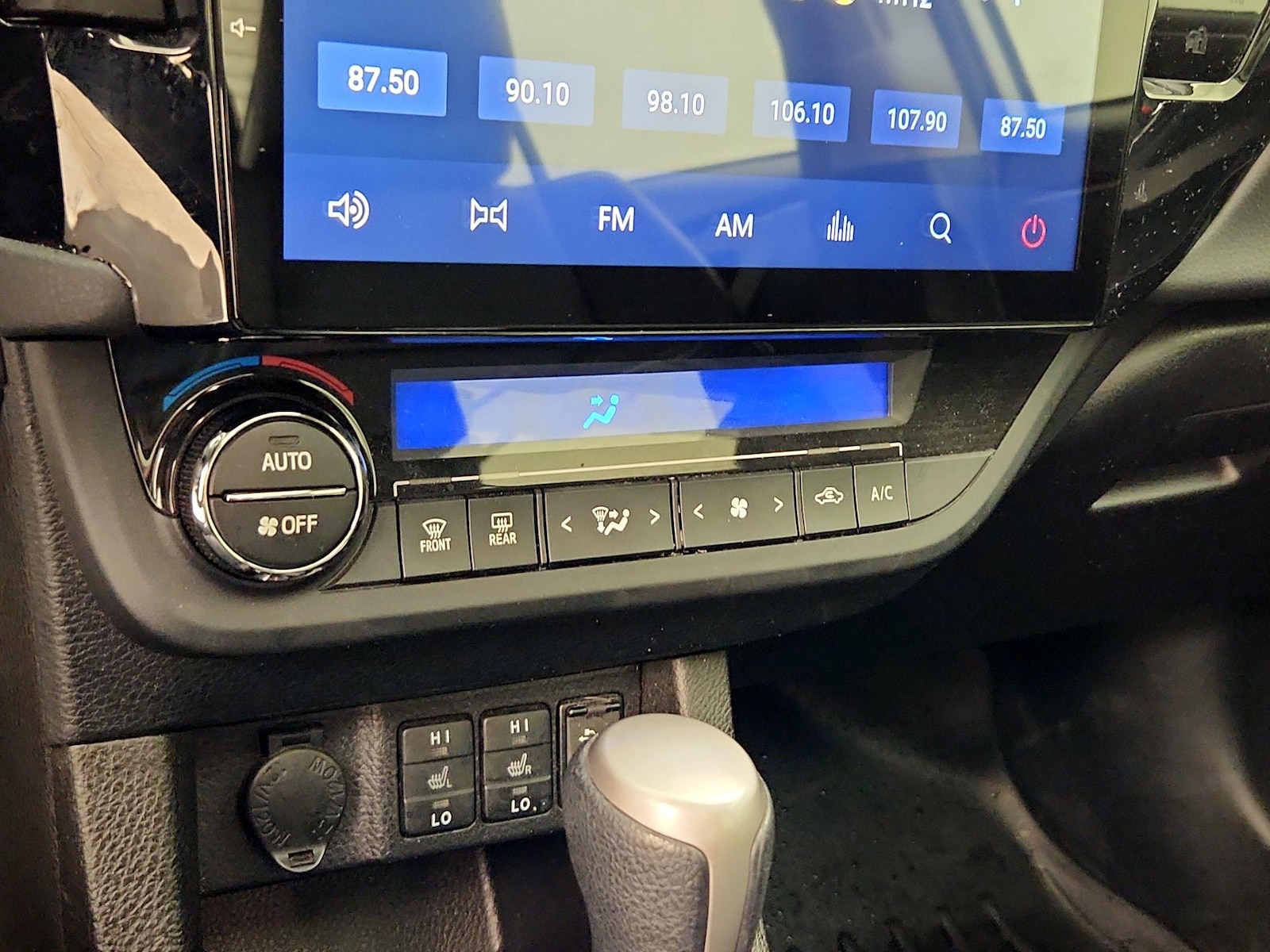 2015 Toyota Corolla S Plus - Photo 16