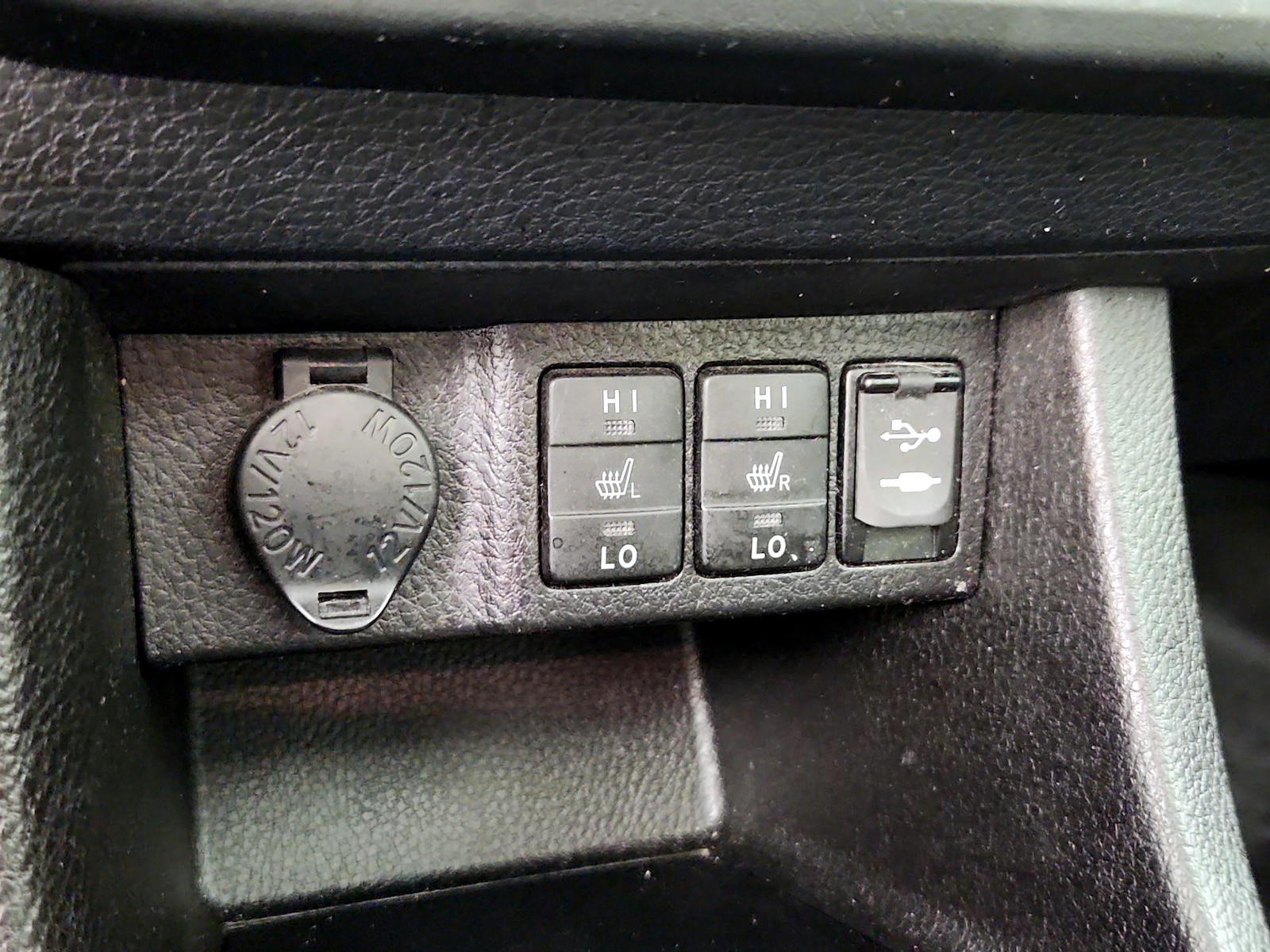 2015 Toyota Corolla S Plus - Photo 18