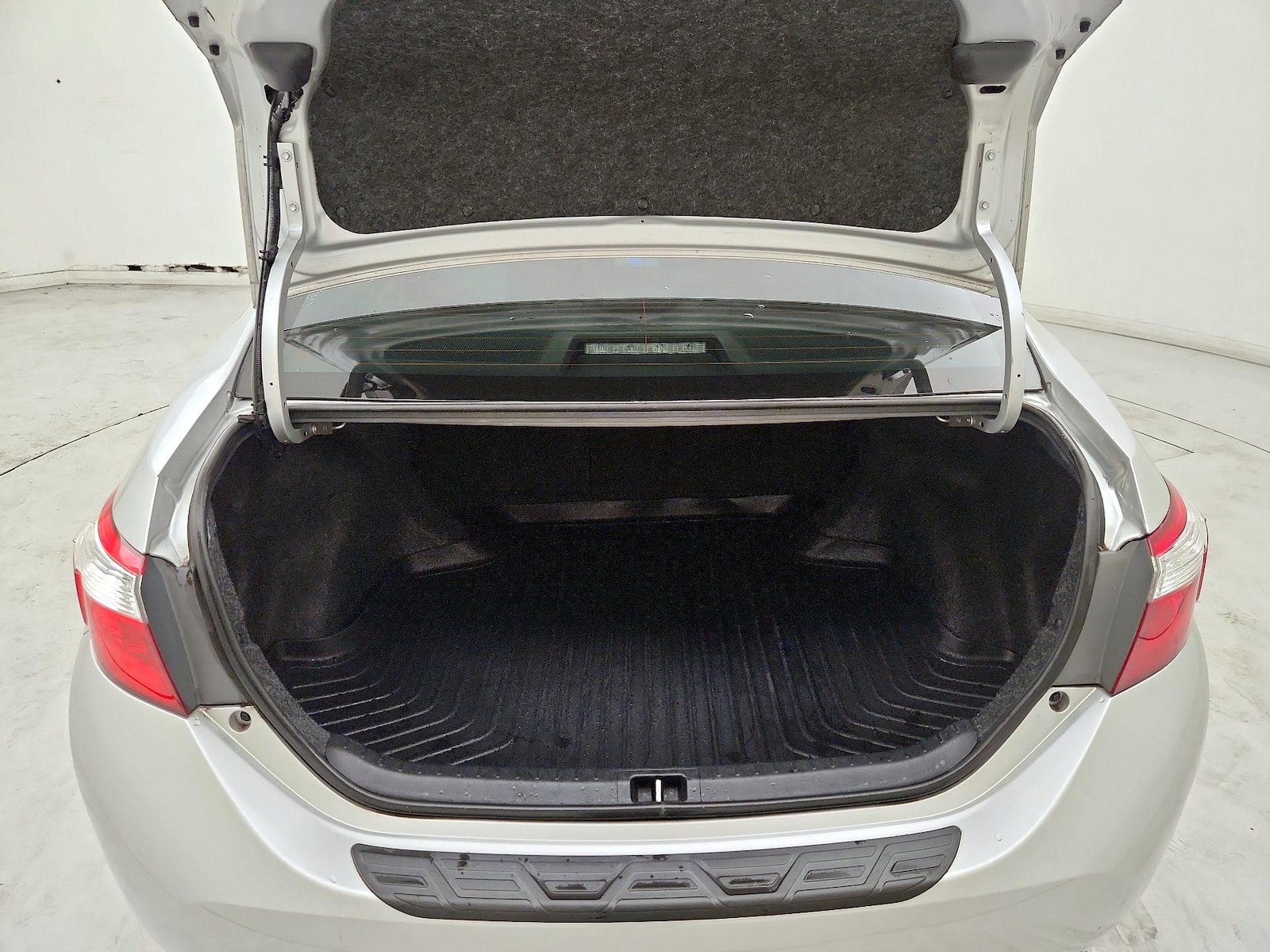 2015 Toyota Corolla S Plus - Photo 21