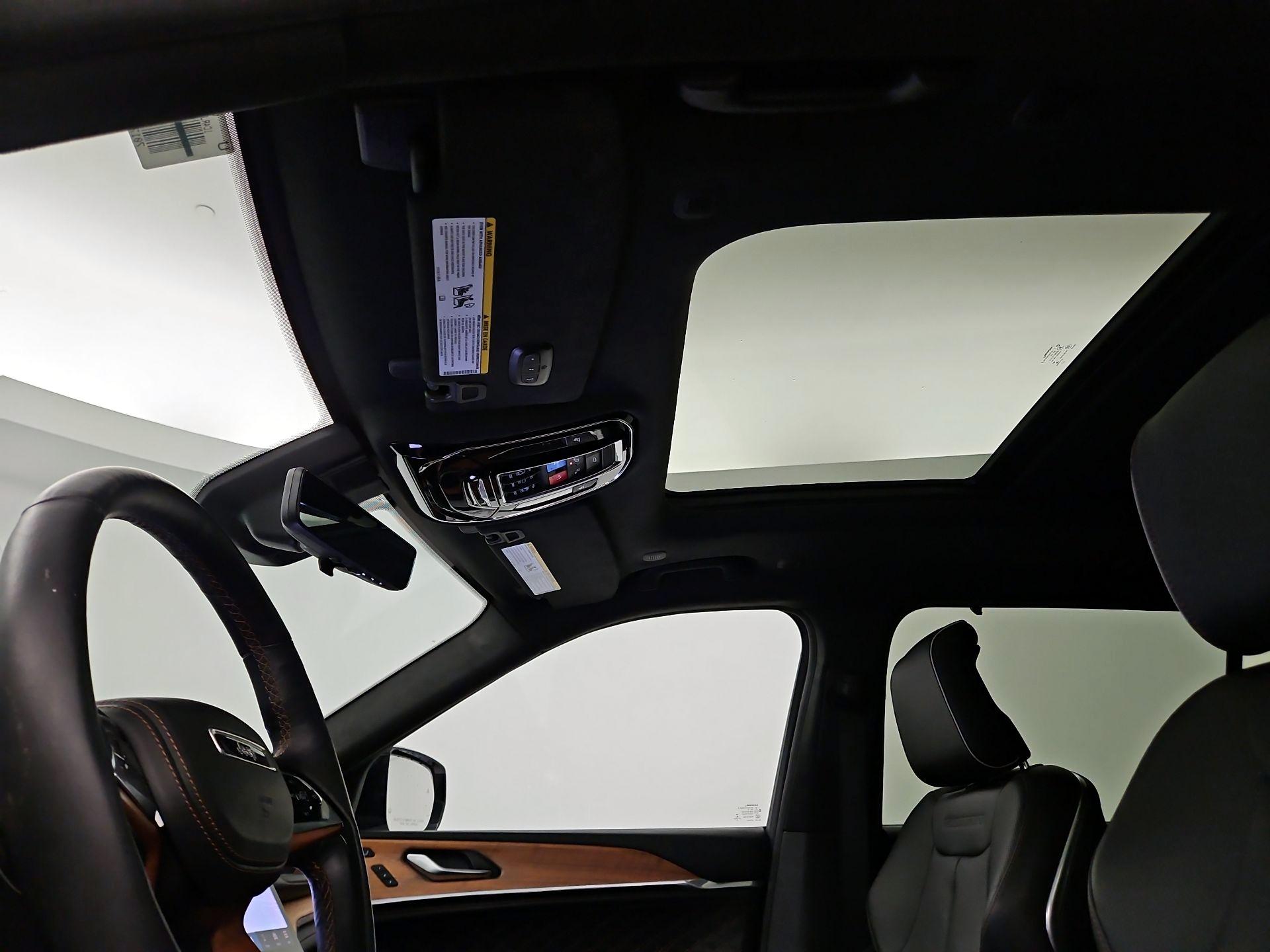 Thumbnail: 2023 Jeep Grand Cherokee L - 18