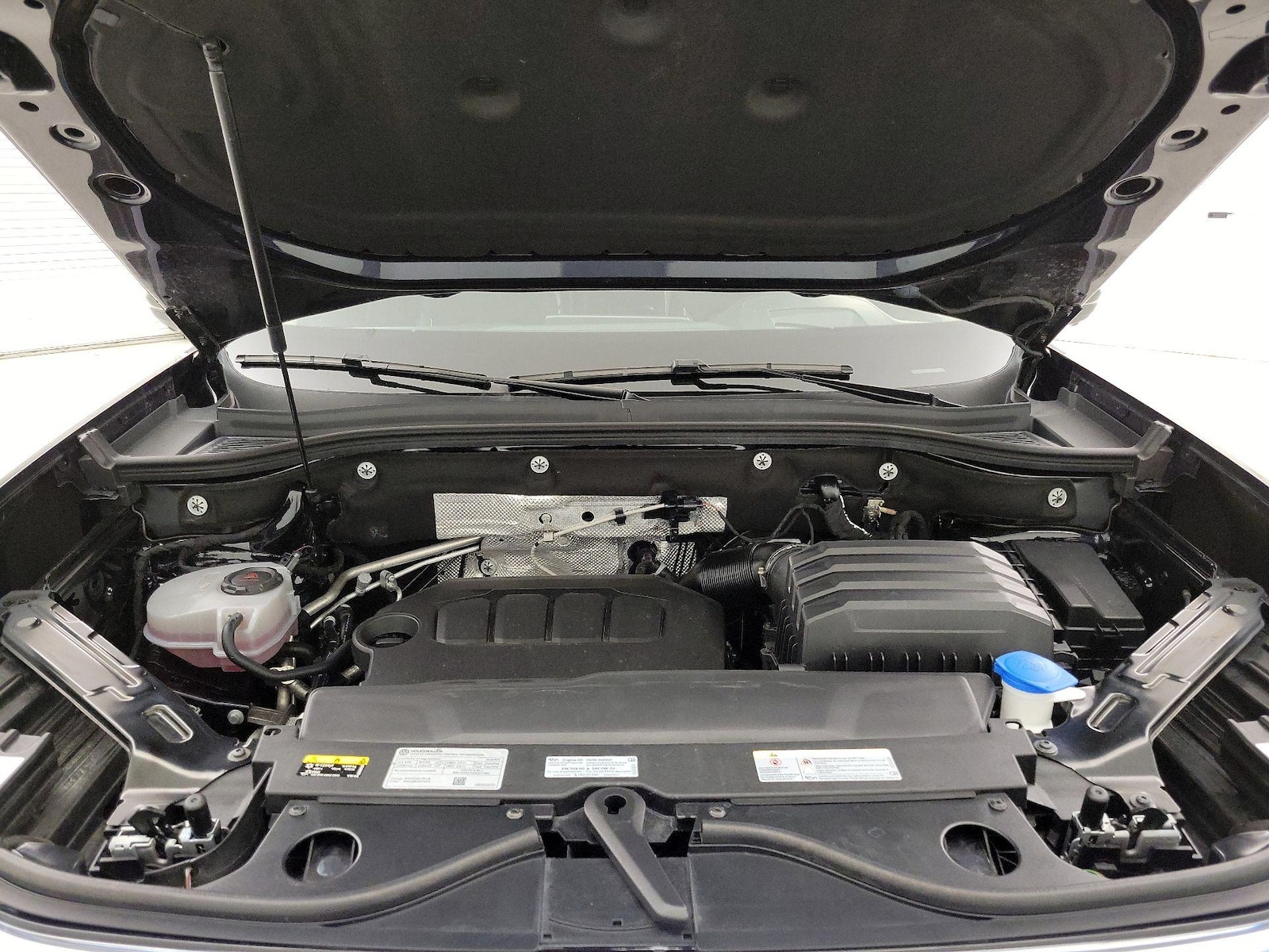 2024 Volkswagen Atlas SEL Premium R-Line - Photo 23