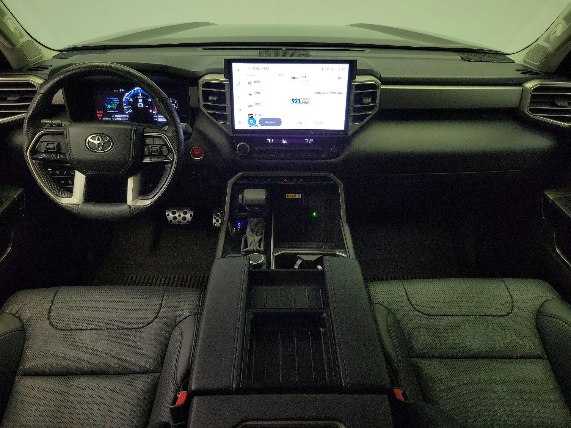 Thumbnail: 2024 Toyota Tundra - 9