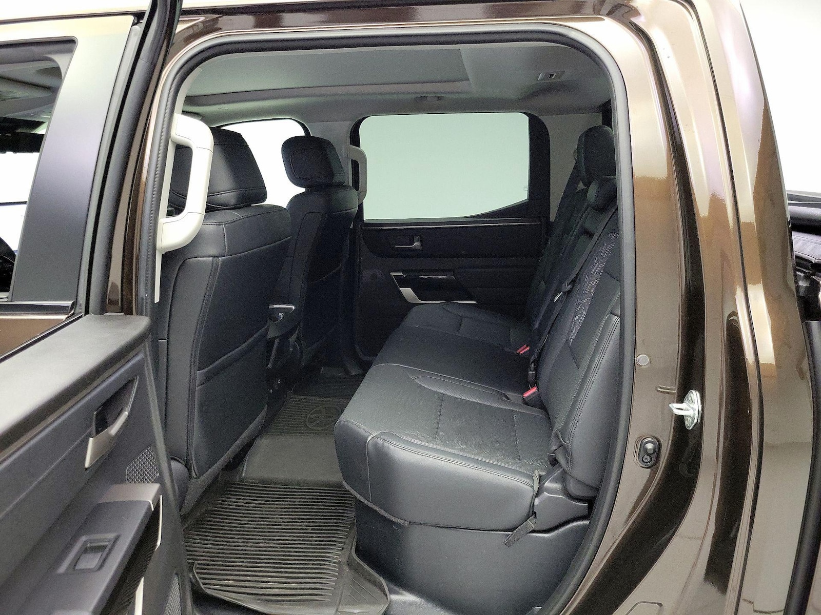 2024 Toyota Tundra Limited - Photo 21