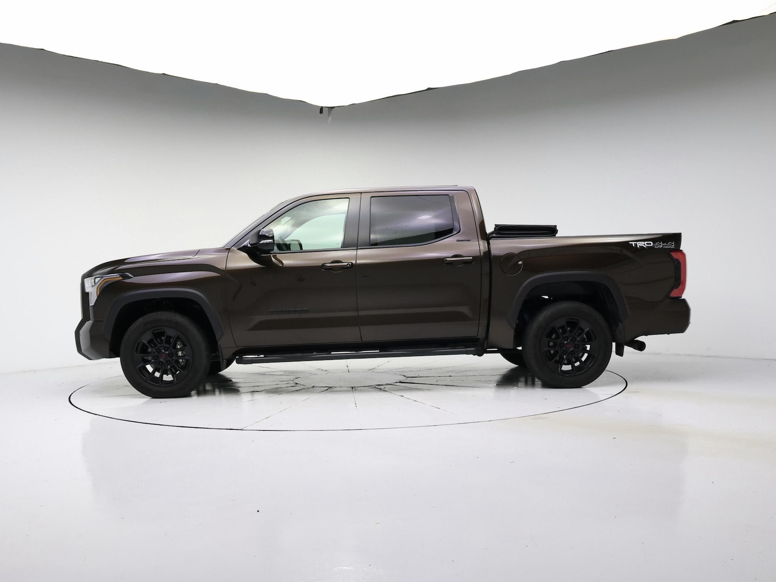 2024 Toyota Tundra Limited - Photo 8