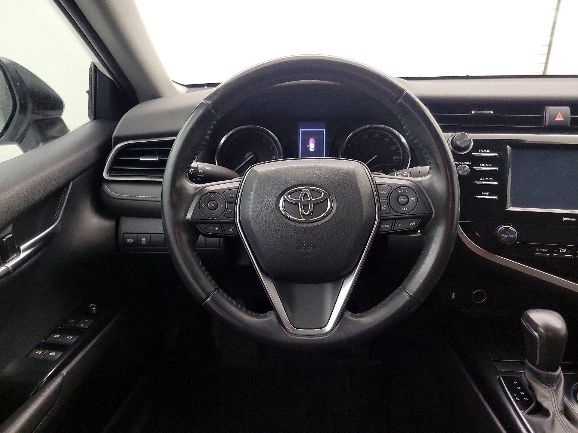 Thumbnail: 2020 Toyota Camry - 10