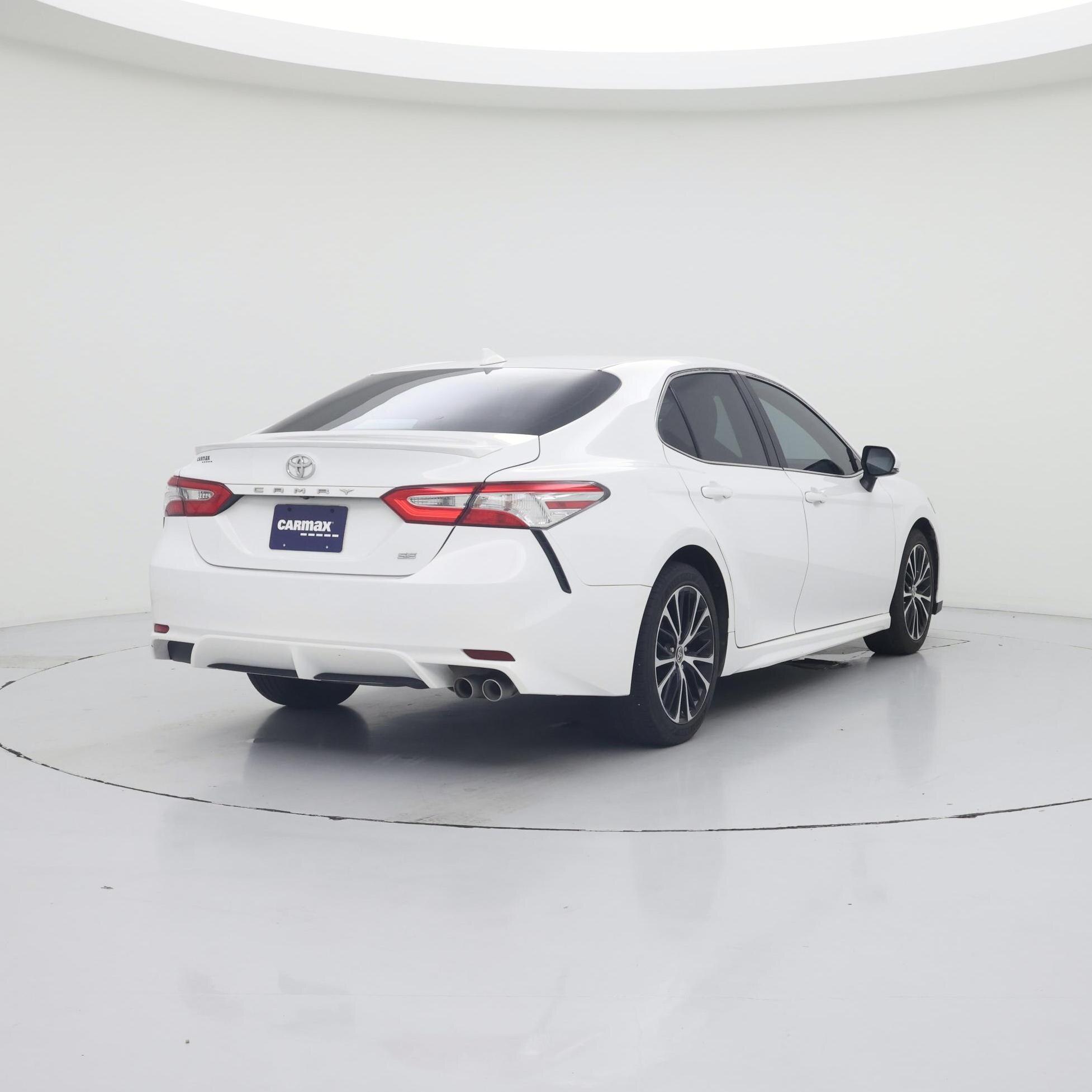 Thumbnail: 2020 Toyota Camry - 8