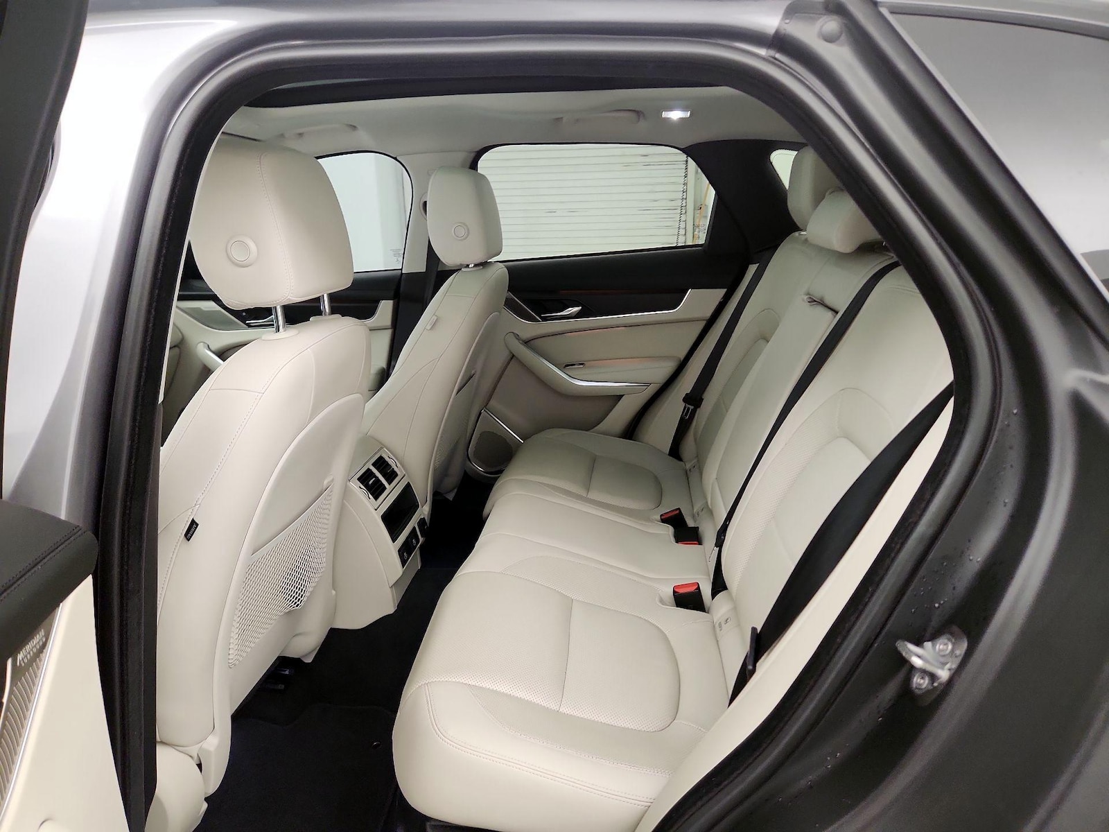 2022 Jaguar F-Pace S - Photo 22