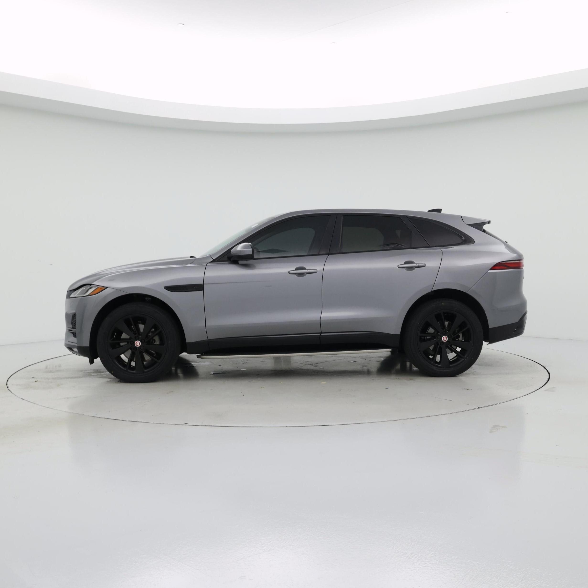 Thumbnail: 2022 Jaguar F-Pace - 3