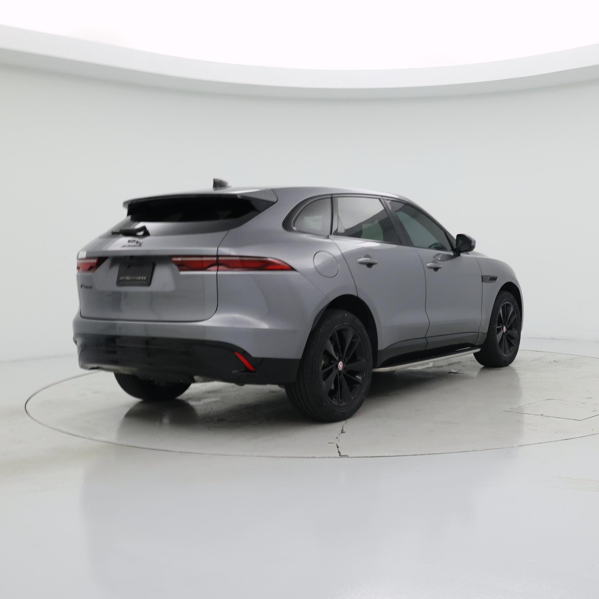 Thumbnail: 2022 Jaguar F-Pace - 8