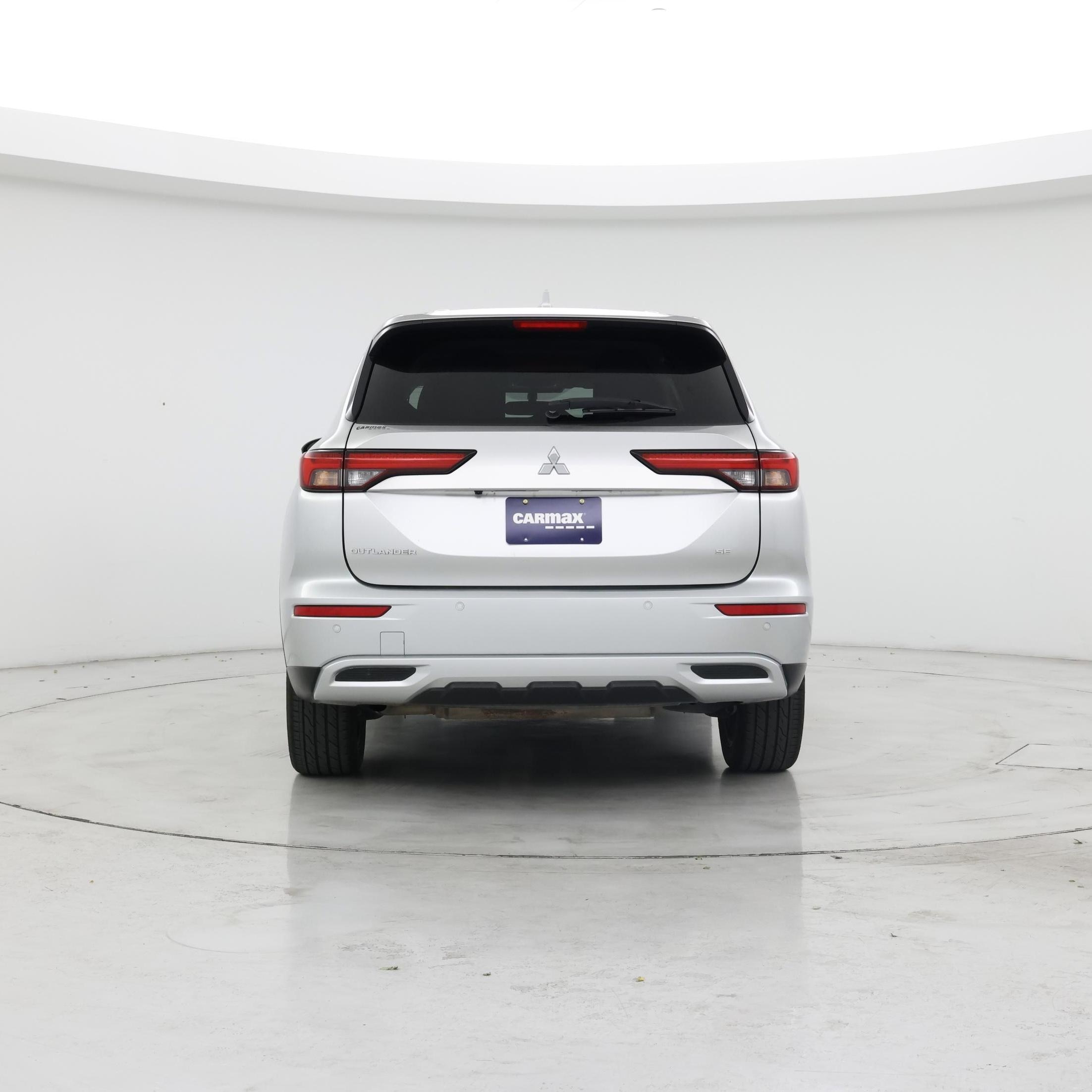 Thumbnail: 2023 Mitsubishi Outlander - 6