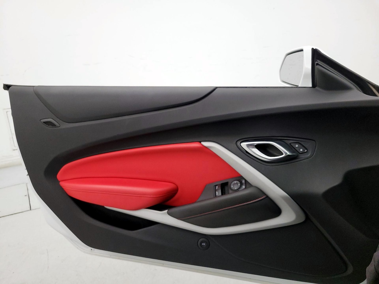 2021 Chevrolet Camaro 2LT - Photo 13