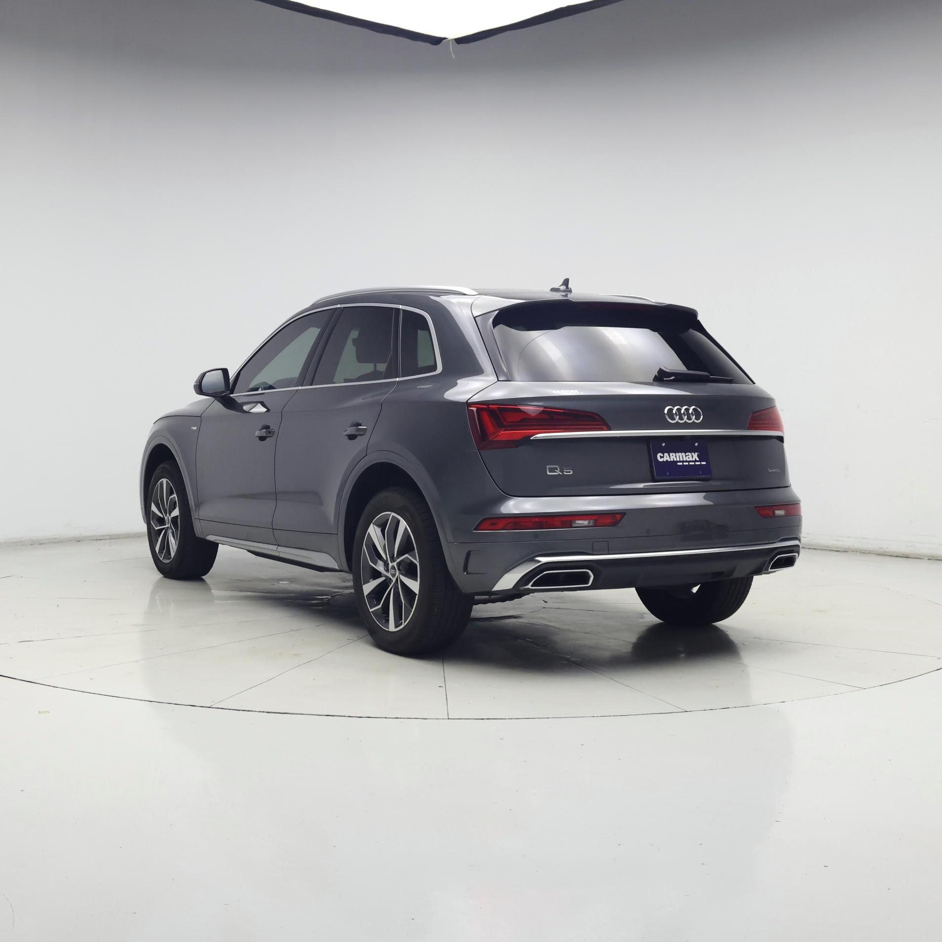 Thumbnail: 2023 Audi Q5 - 2