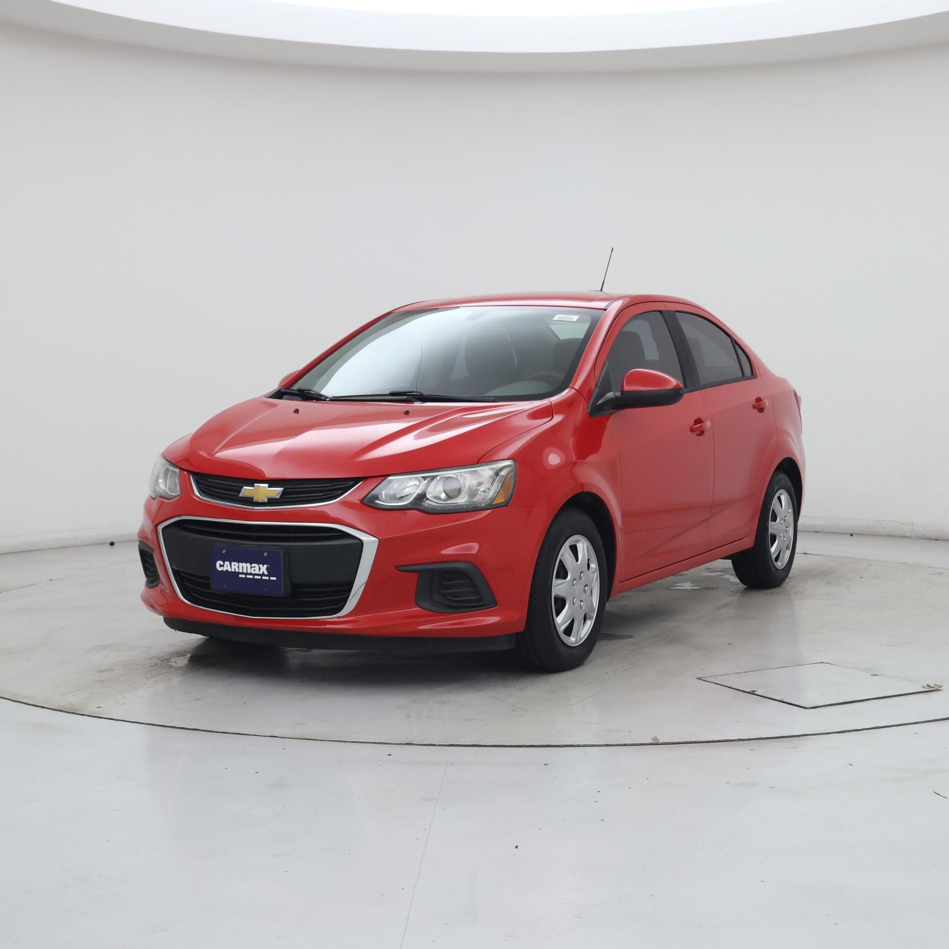 Thumbnail: 2017 Chevrolet Sonic - 4