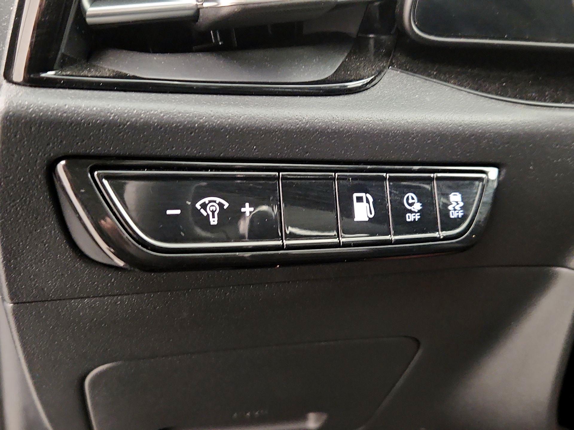 Thumbnail: 2024 Kia Niro - 13