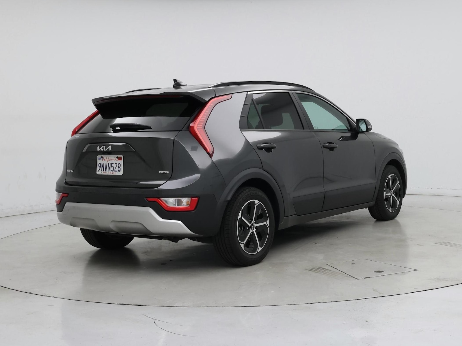 2024 Kia Niro EX - Photo 9