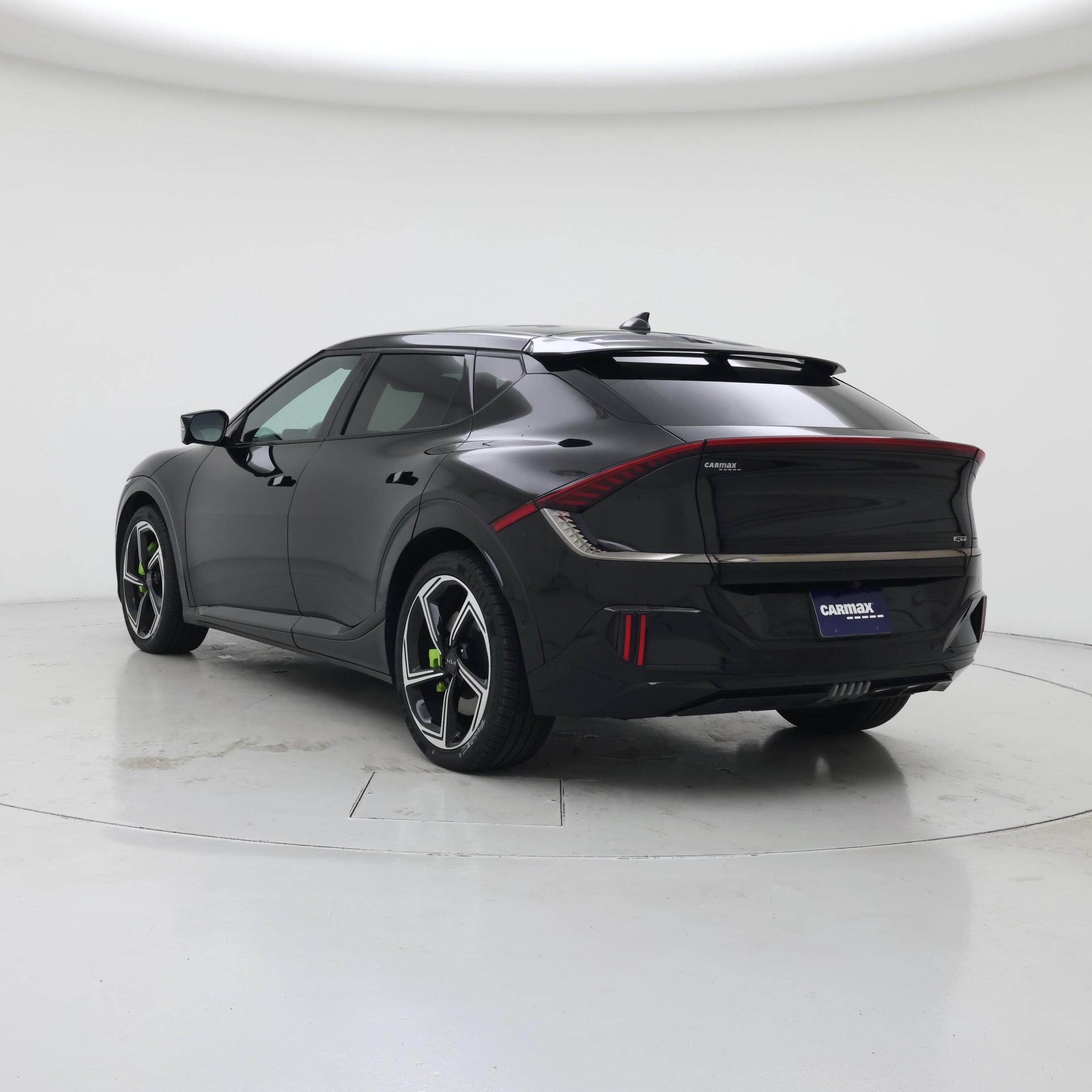 Thumbnail: 2023 Kia EV6 - 2