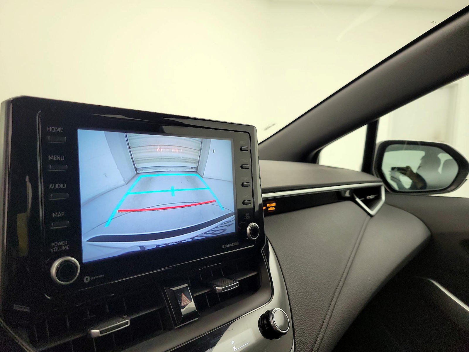 2022 Toyota Corolla SE - Photo 14