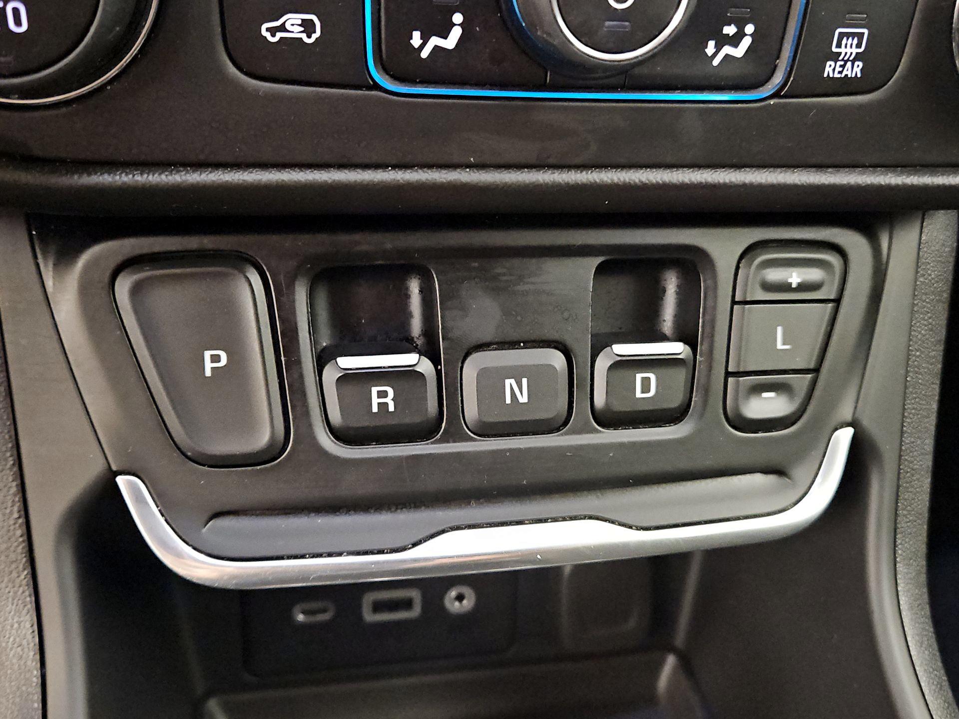 Thumbnail: 2021 GMC Terrain - 15