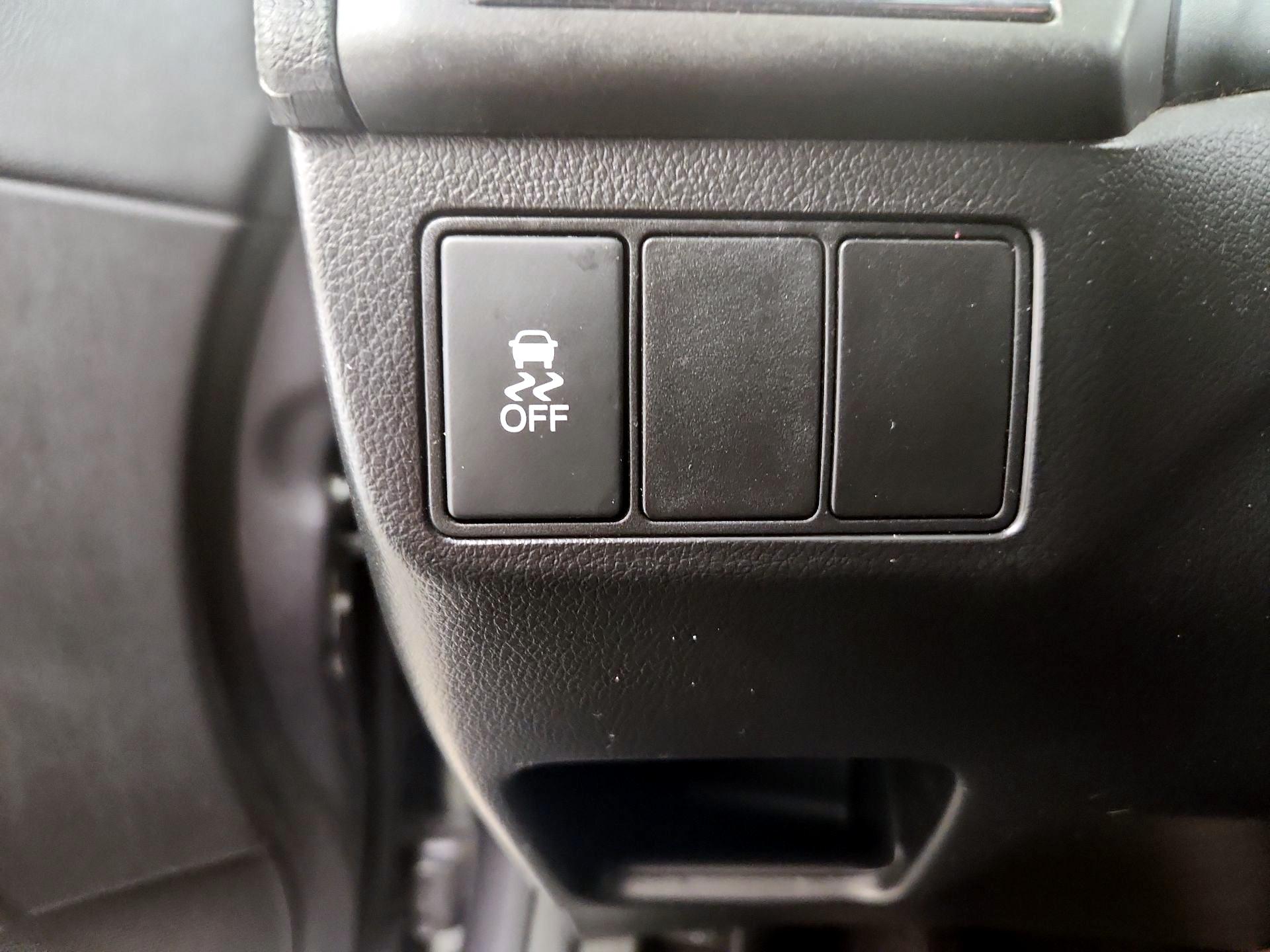 Thumbnail: 2015 Honda Civic - 13