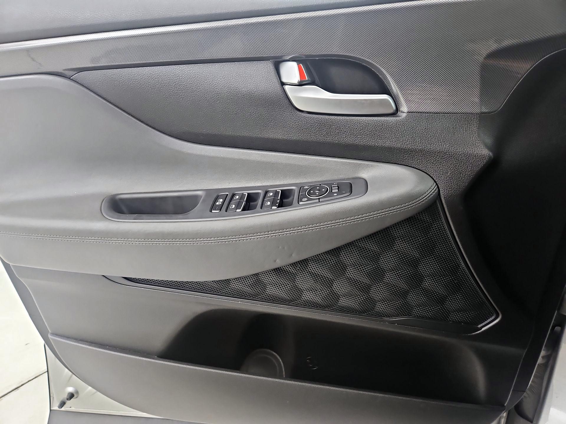 Thumbnail: 2023 Hyundai Santa Fe - 12