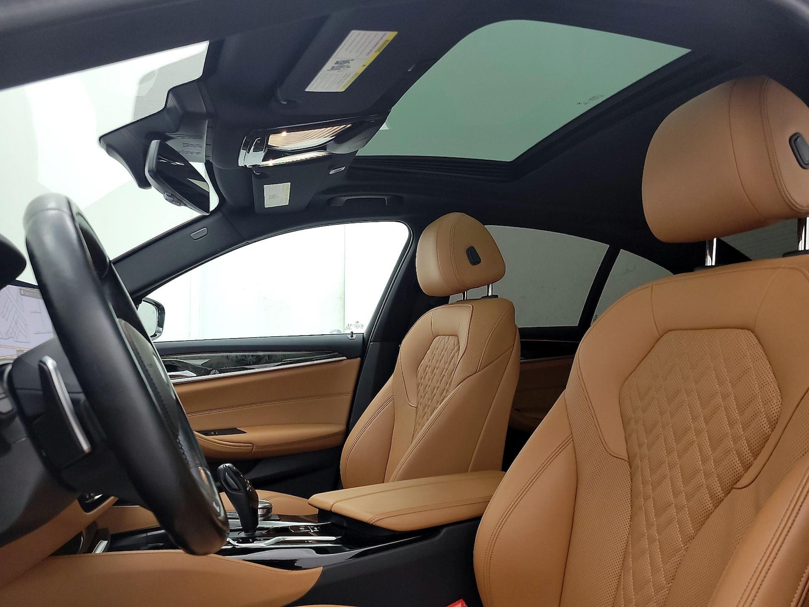 2023 BMW 5 Series 530i - Photo 21