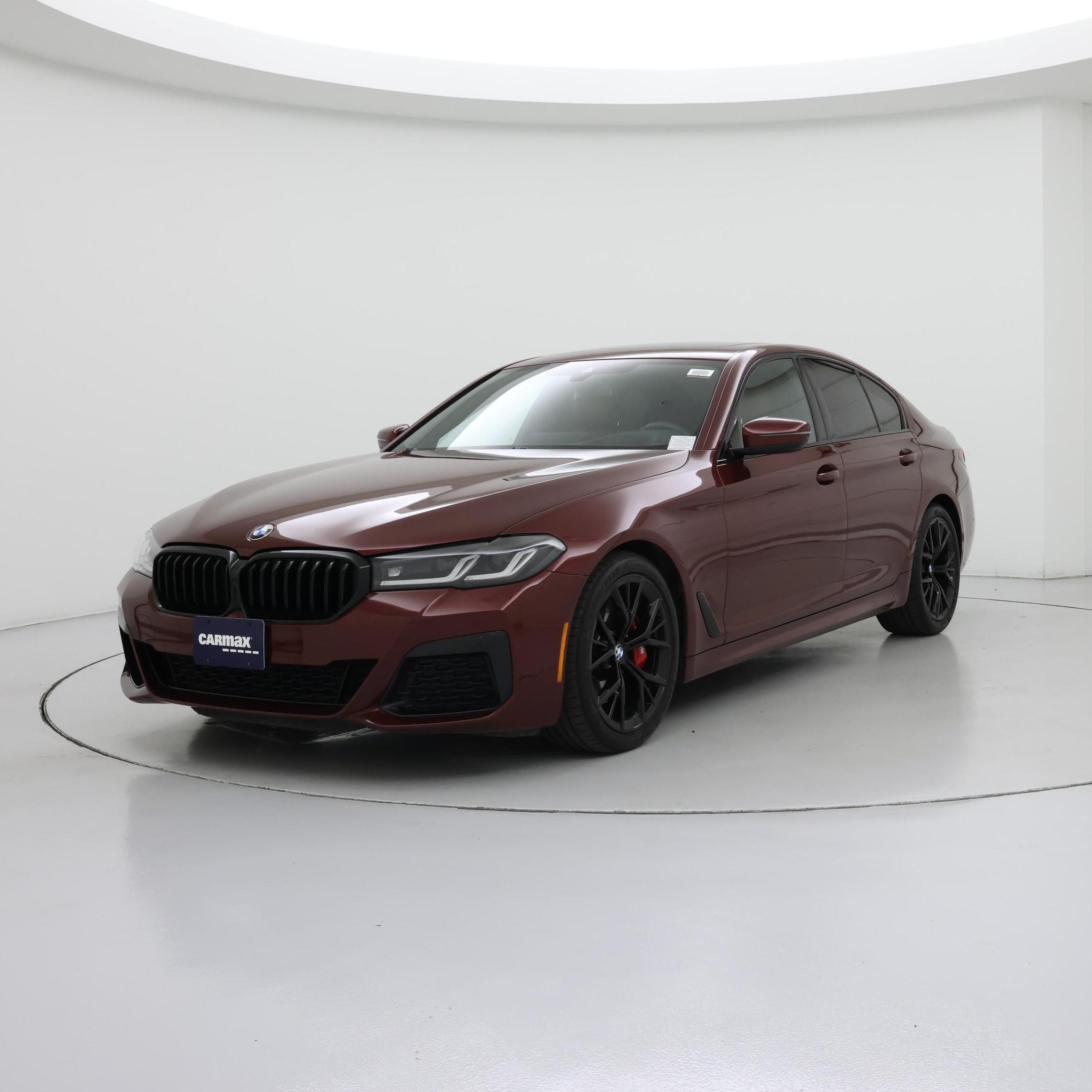 Thumbnail: 2023 BMW 5 Series - 4