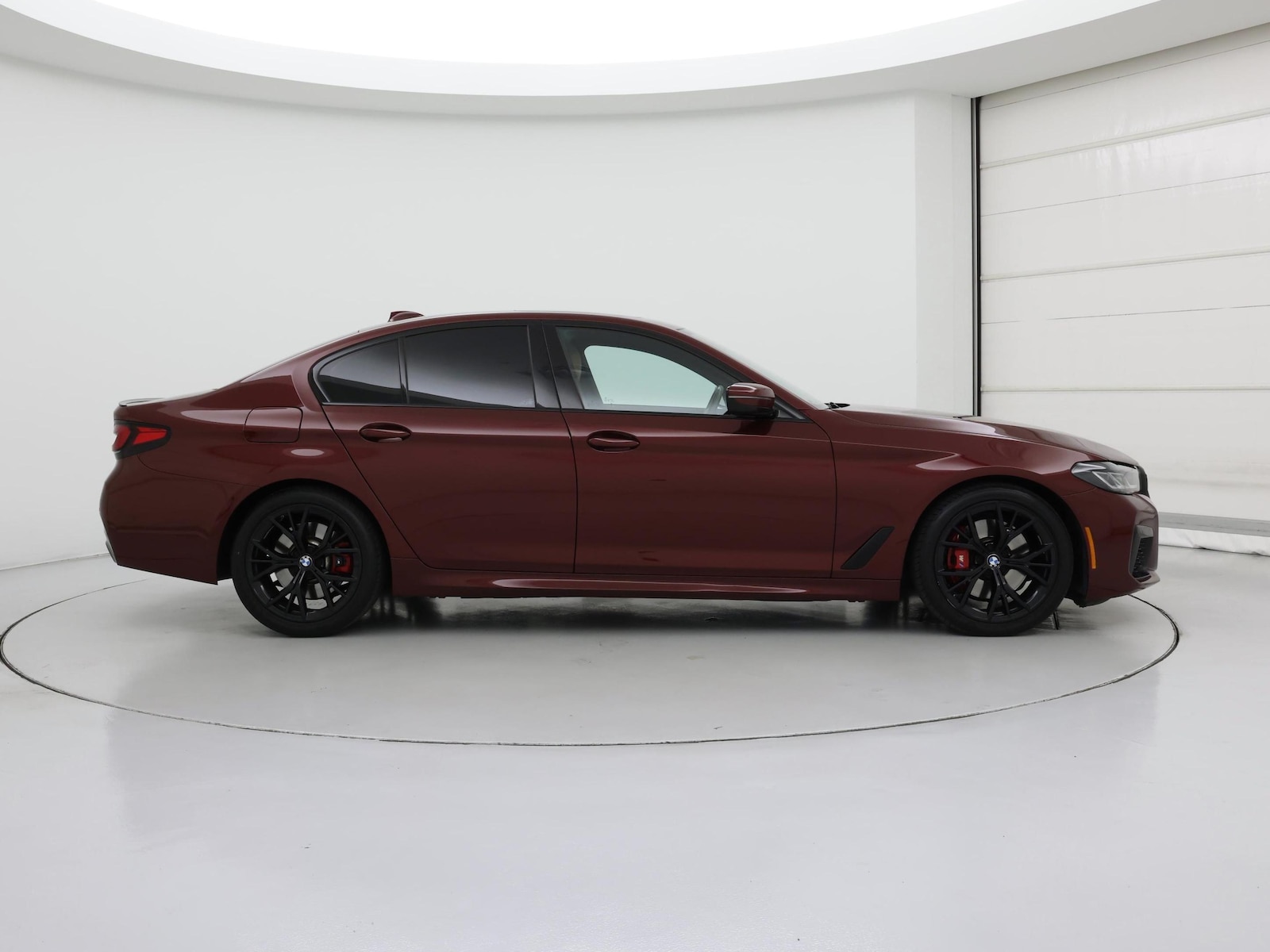 2023 BMW 5 Series 530i - Photo 8
