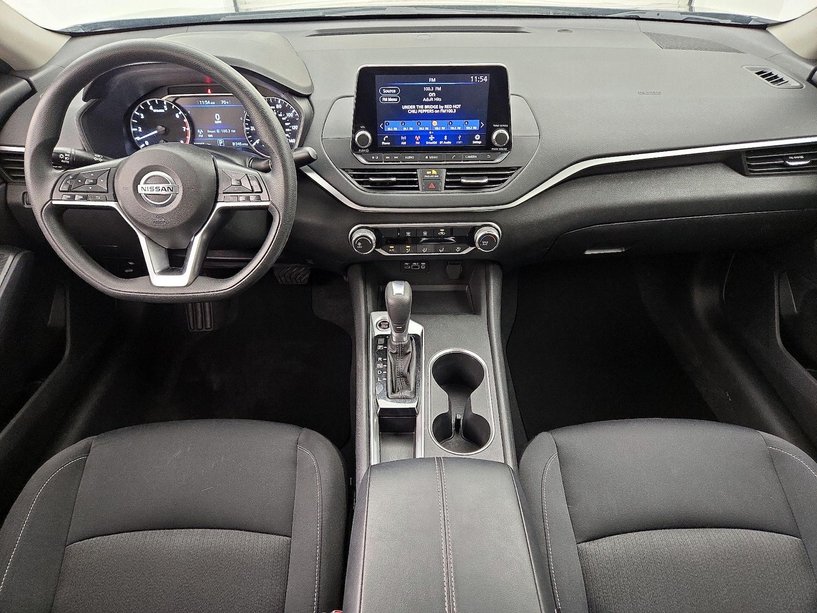 2022 Nissan Altima SV - Photo 10