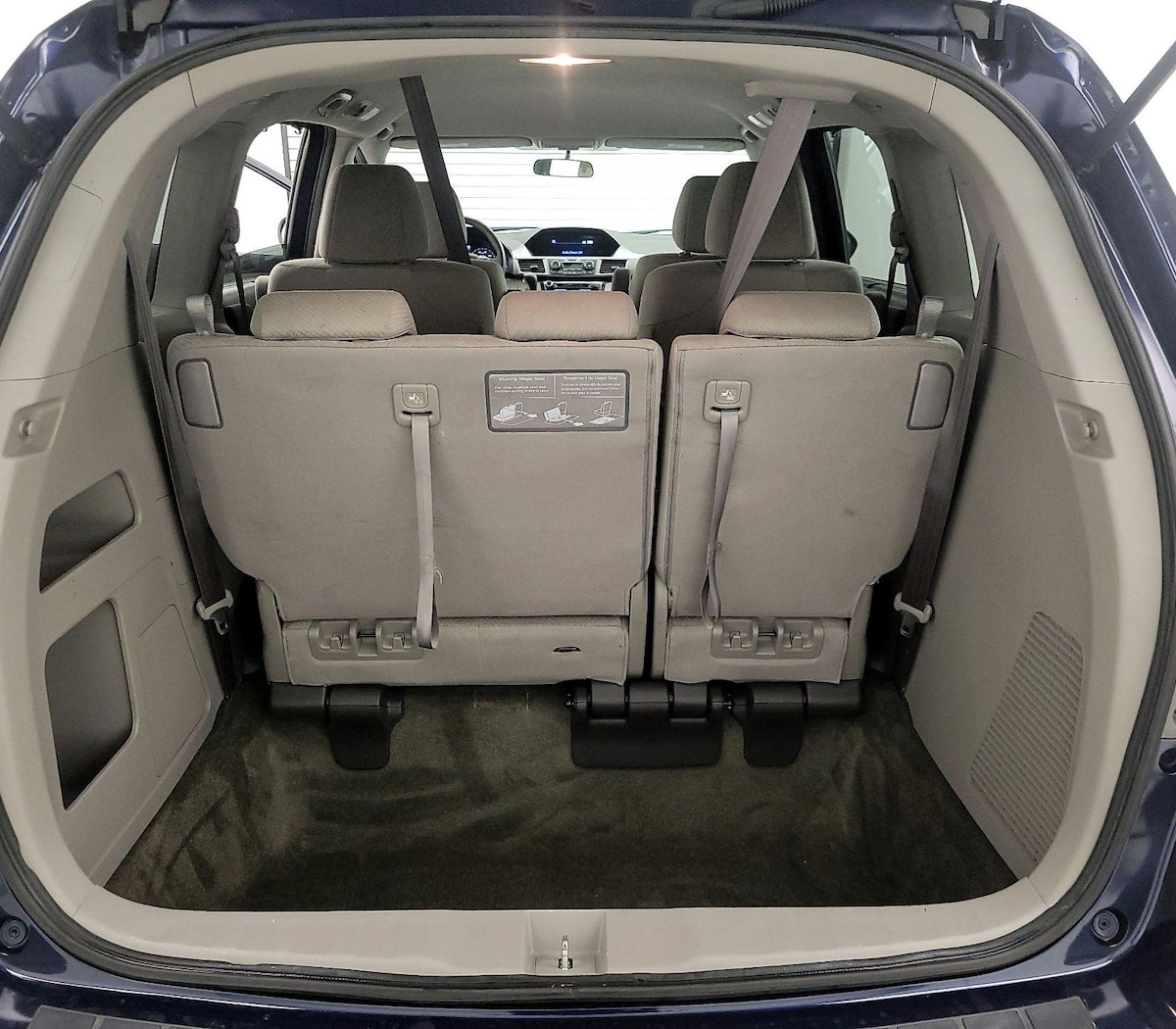 Trunk/Cargo (Seats Up)