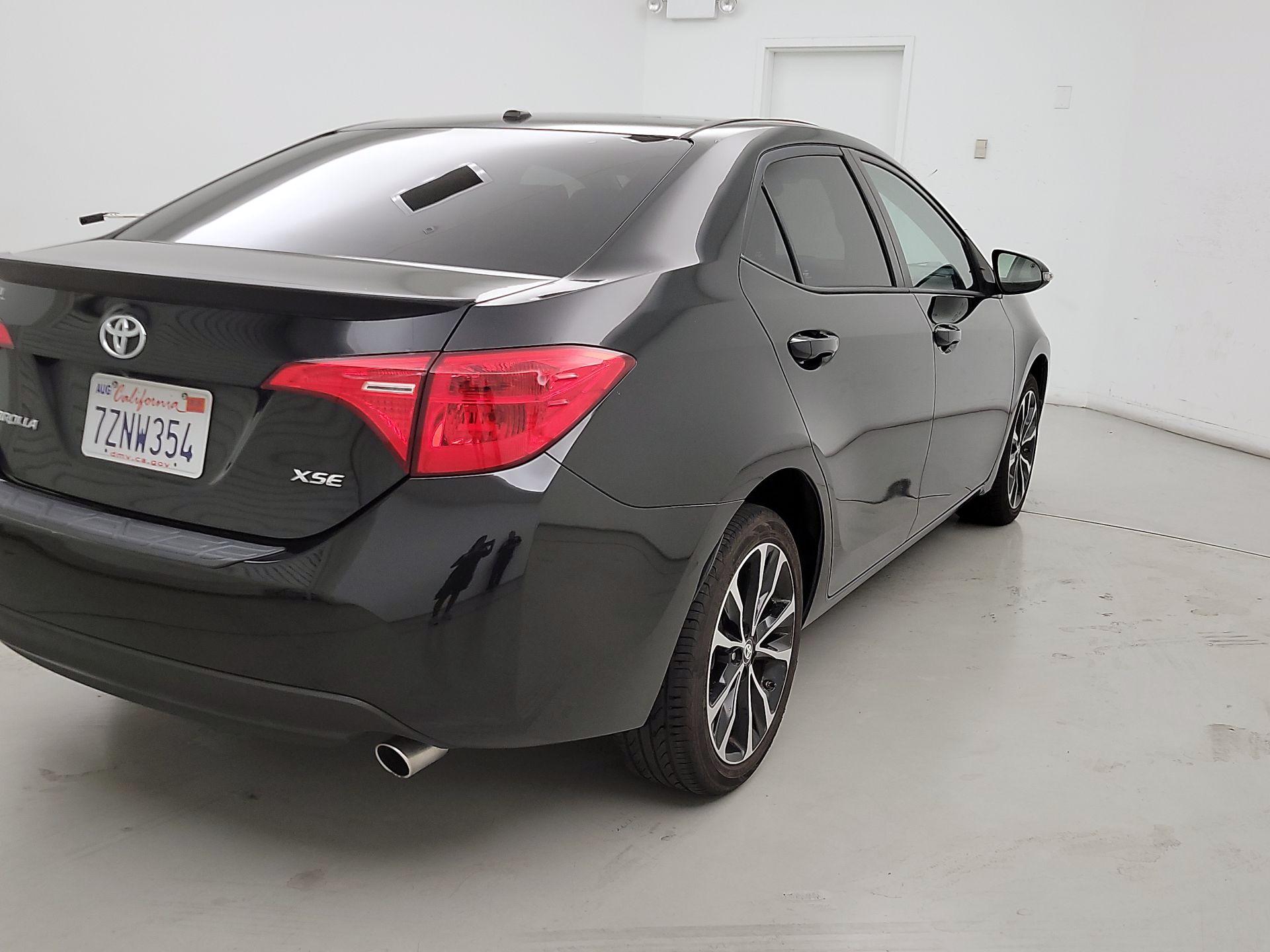 Thumbnail: 2017 Toyota Corolla - 5