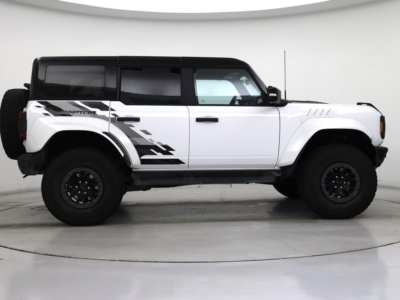 2025 Ford Bronco 4-Door Raptor - Photo 8