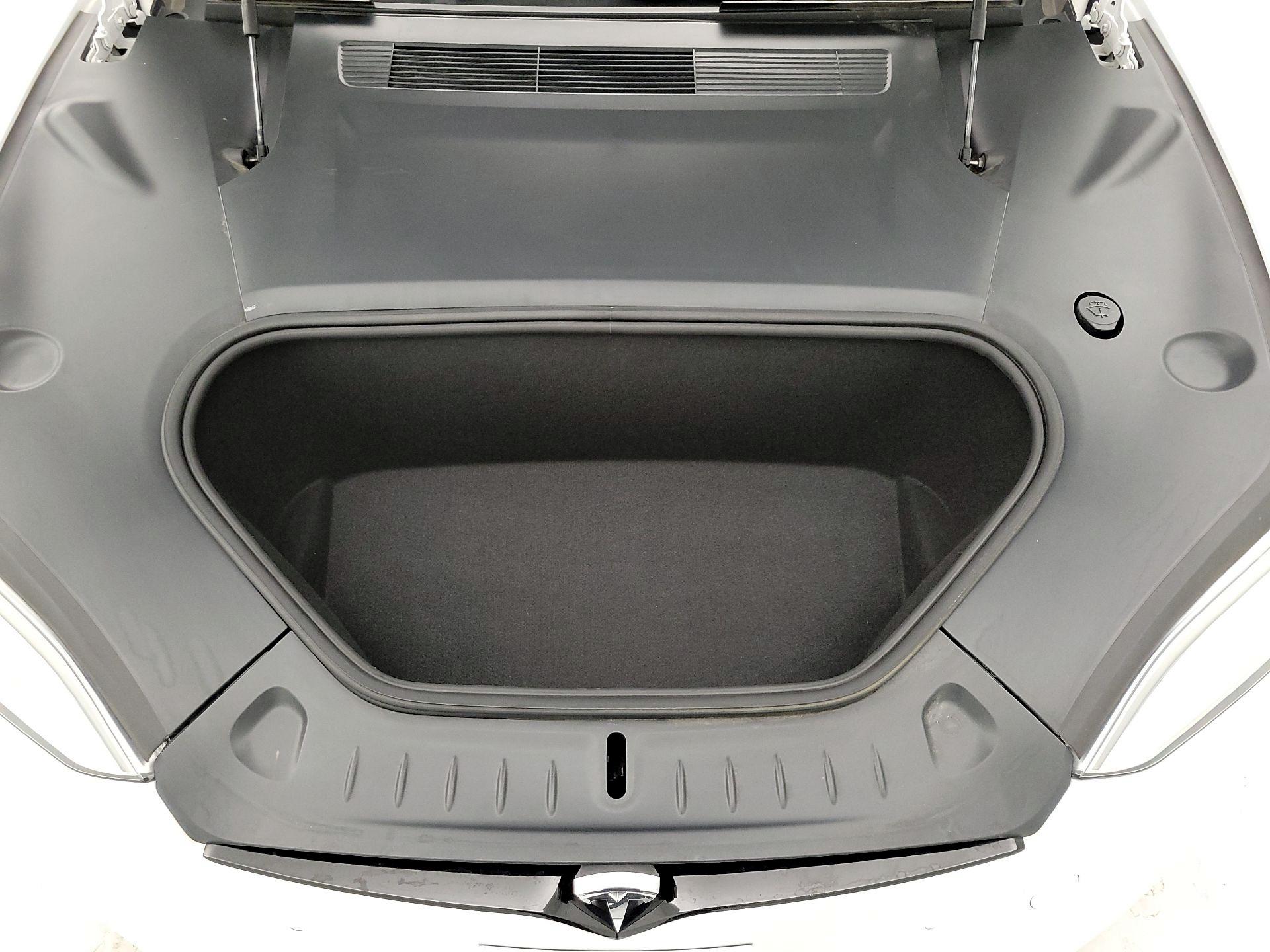 Thumbnail: 2021 Tesla Model S - 20