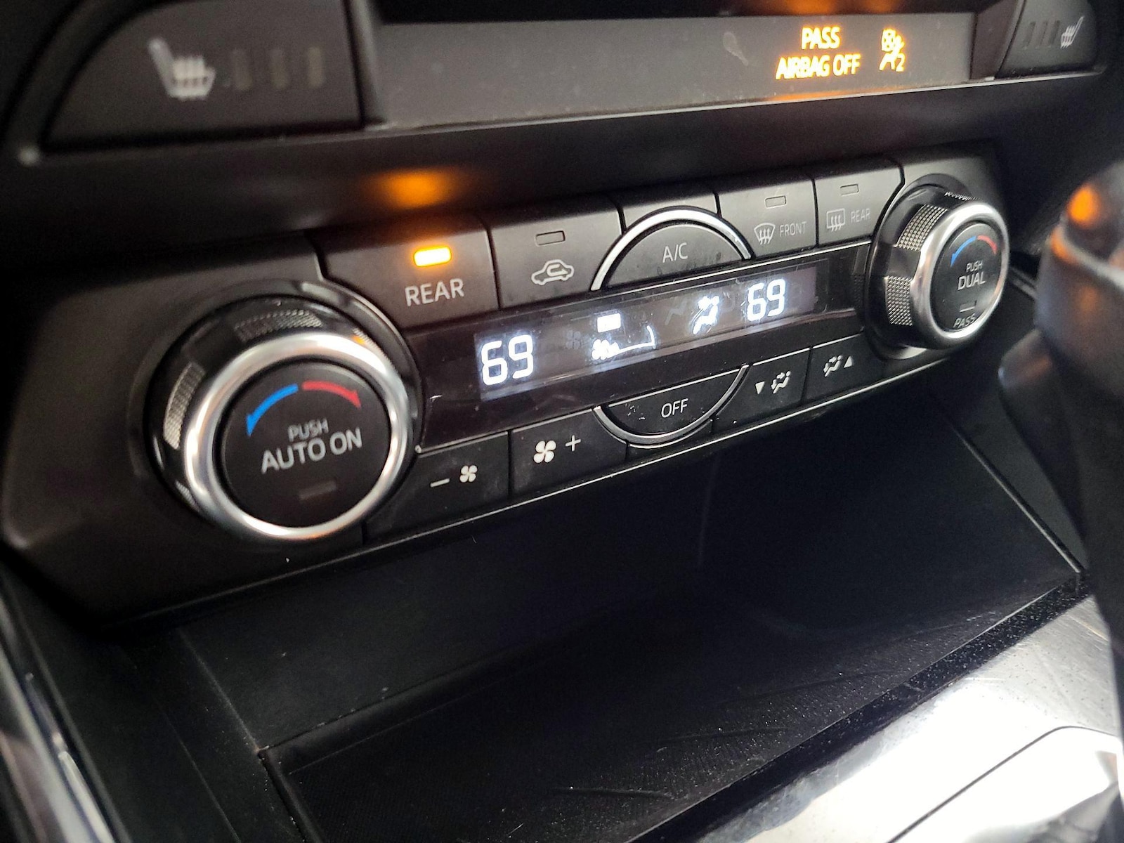 2016 Mazda CX-9 Touring - Photo 17