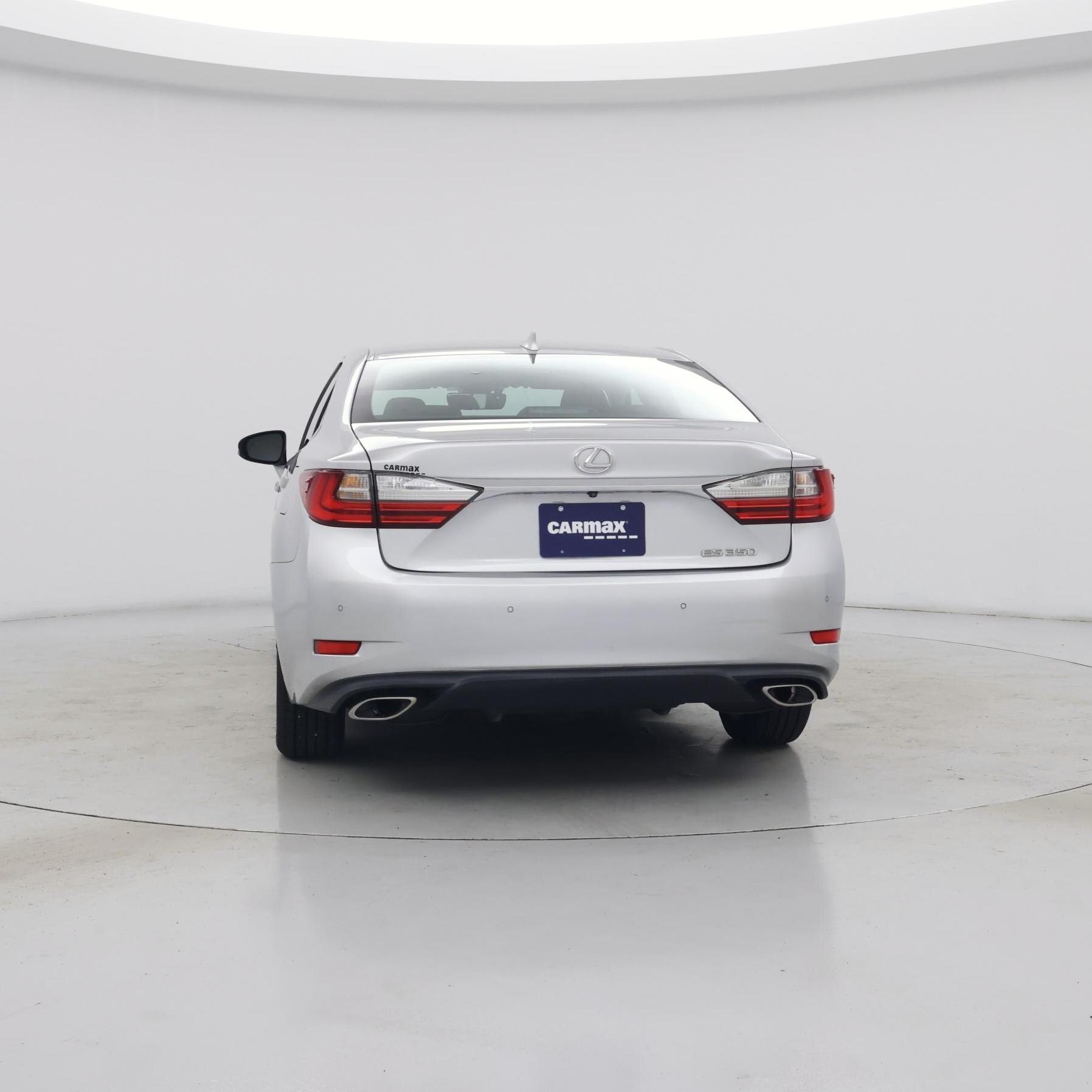 Thumbnail: 2017 Lexus ES - 6