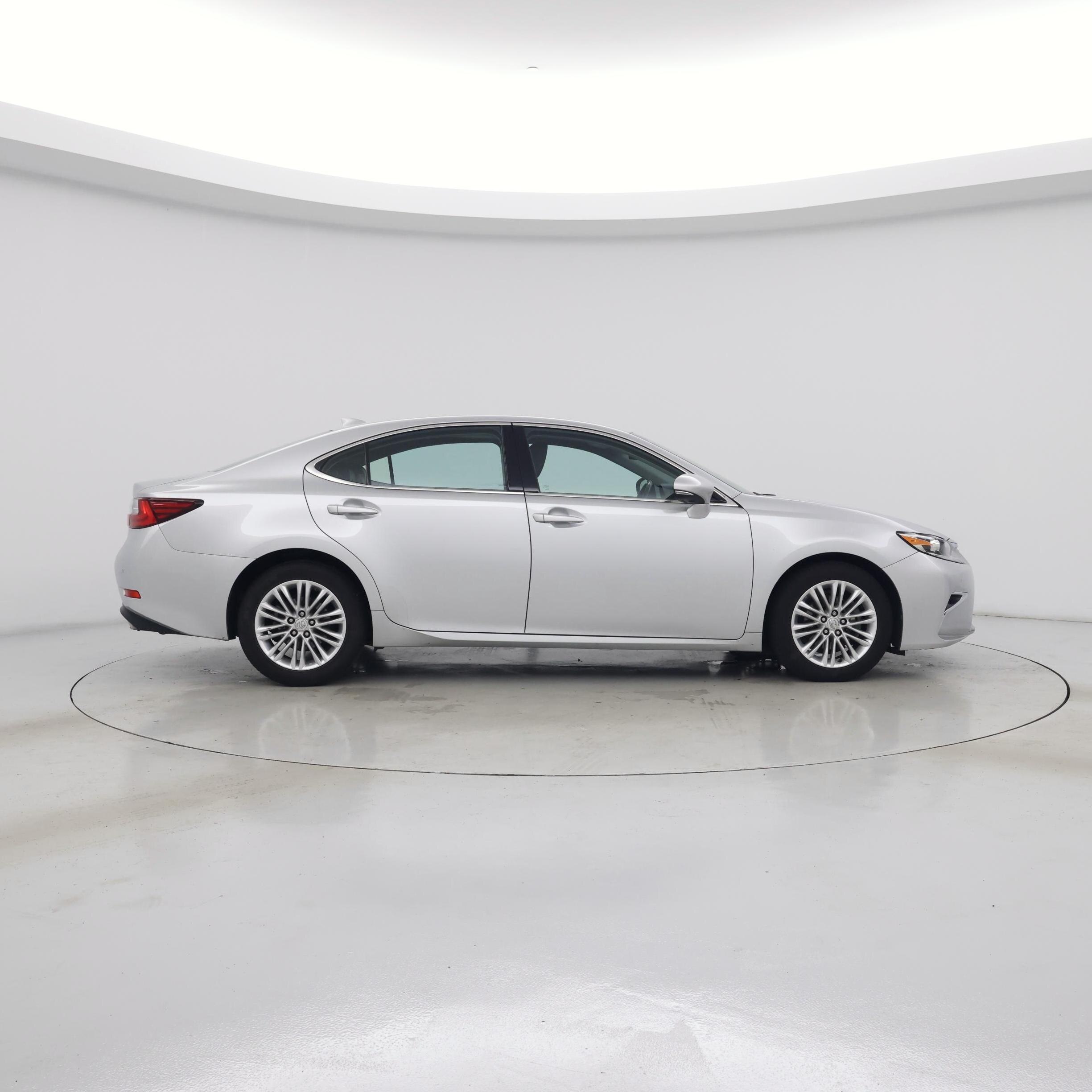 Thumbnail: 2017 Lexus ES - 7