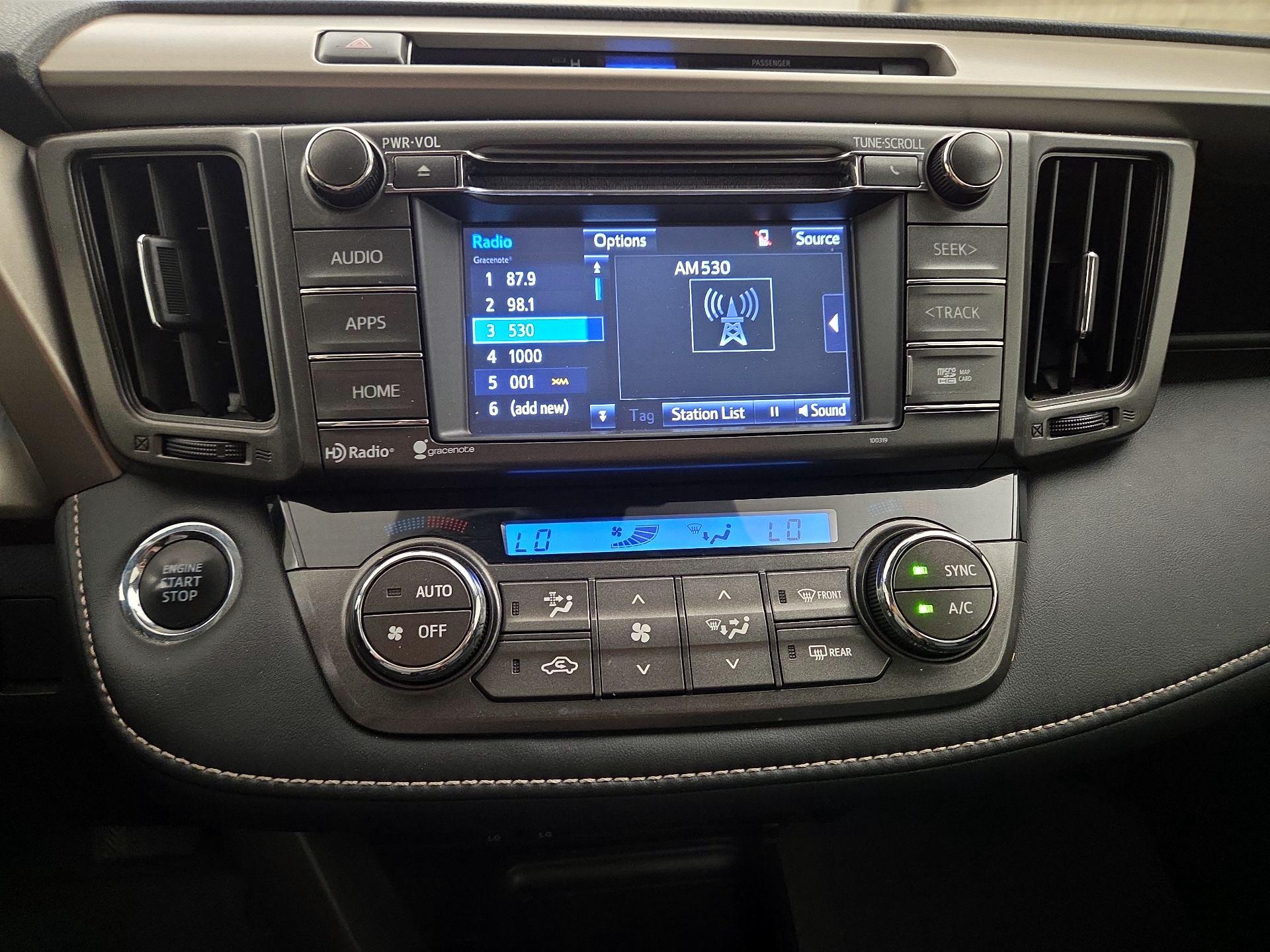 Thumbnail: 2015 Toyota RAV4 - 15