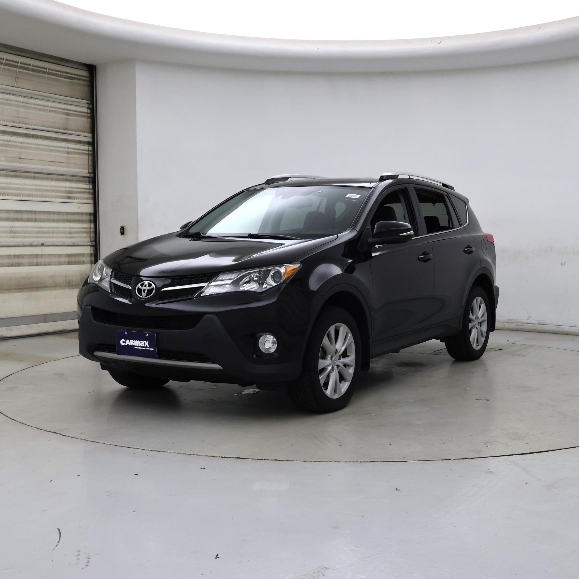 Thumbnail: 2015 Toyota RAV4 - 4